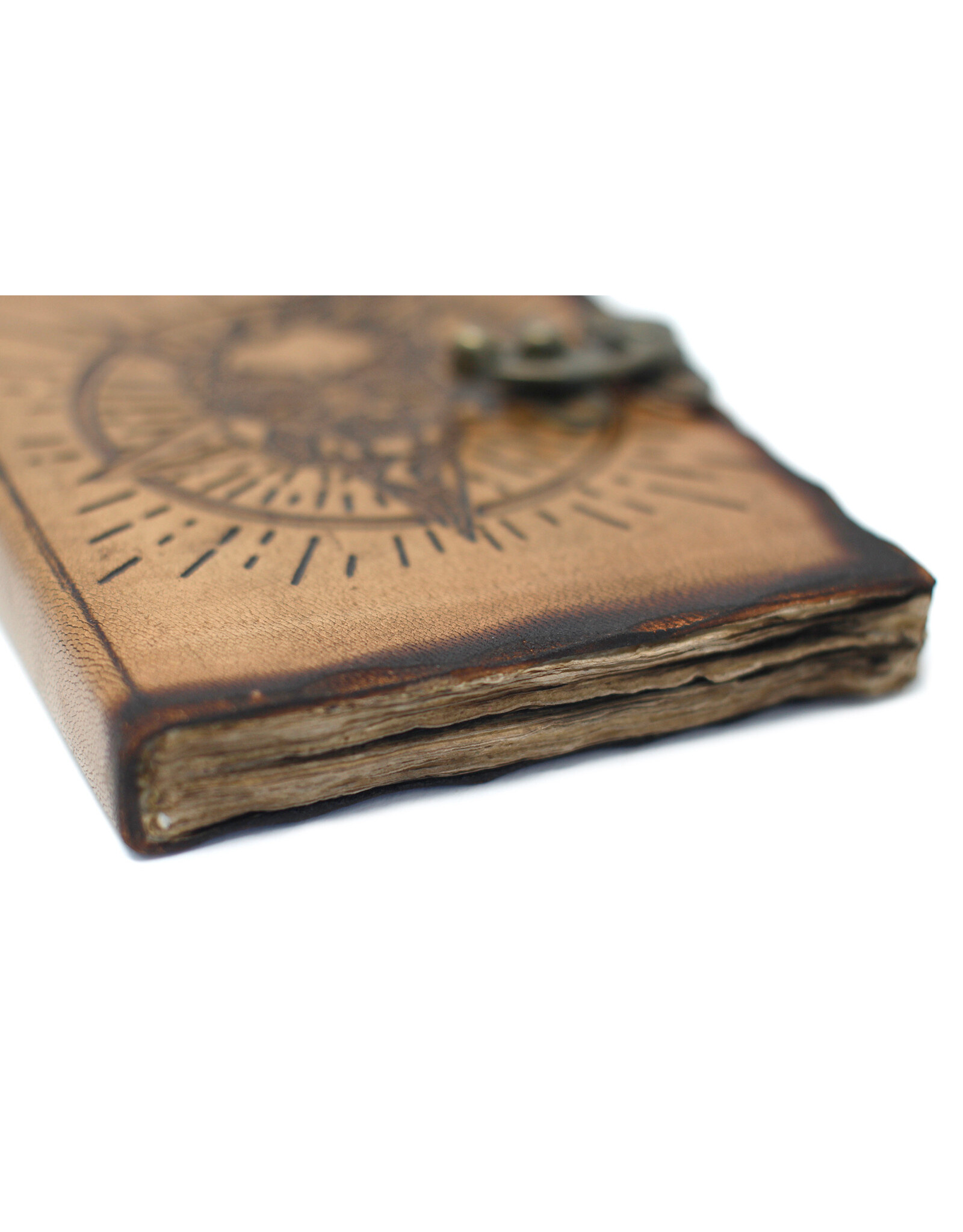 AWG Miscellaneous - Leren Notitieboek Pentagon & Skull 18x13cm