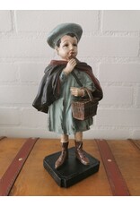 DS Giftware Figurines Collectables - Brocante figurine Boy with Basket 26cm