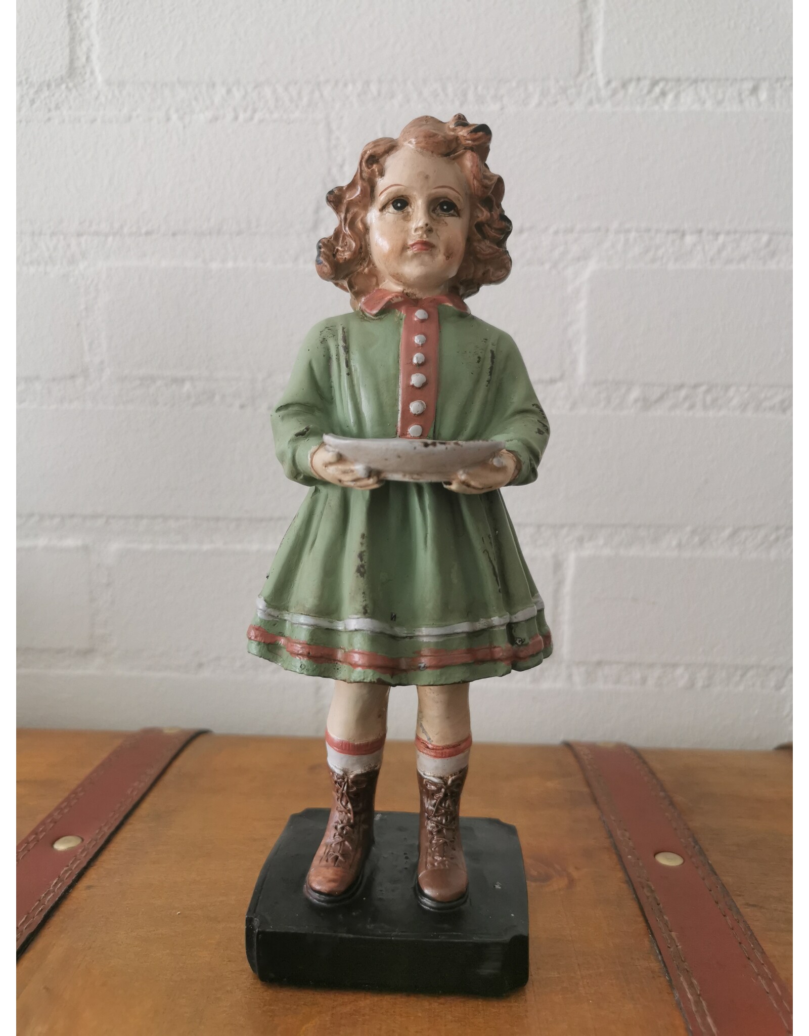 C&E Giftware Figurines Collectables - Brocante Figurine Girl with Bowl 21cm