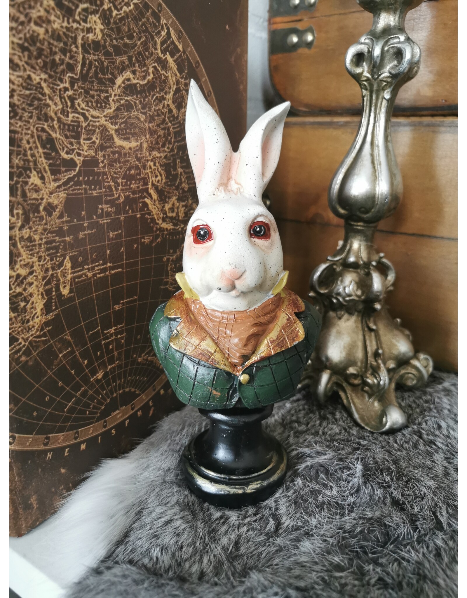 DS Giftware & Lifestyle - Rabbit the Gentlemen Bust green-brown jacket 19cm