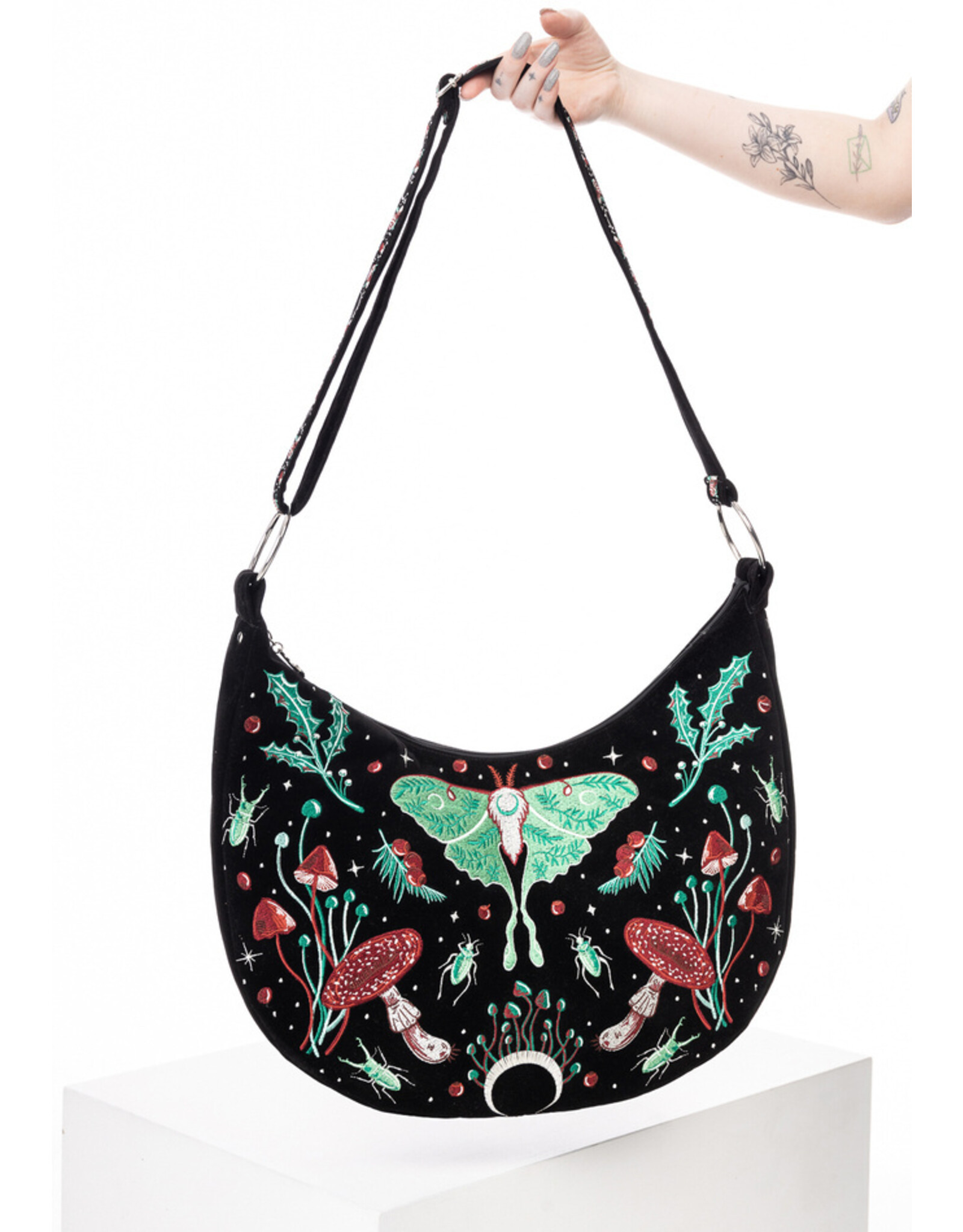 Restyle Fantasy bags and wallets - Autumnal Equinox Restyle  Hobo Bag with Magical Embroidery