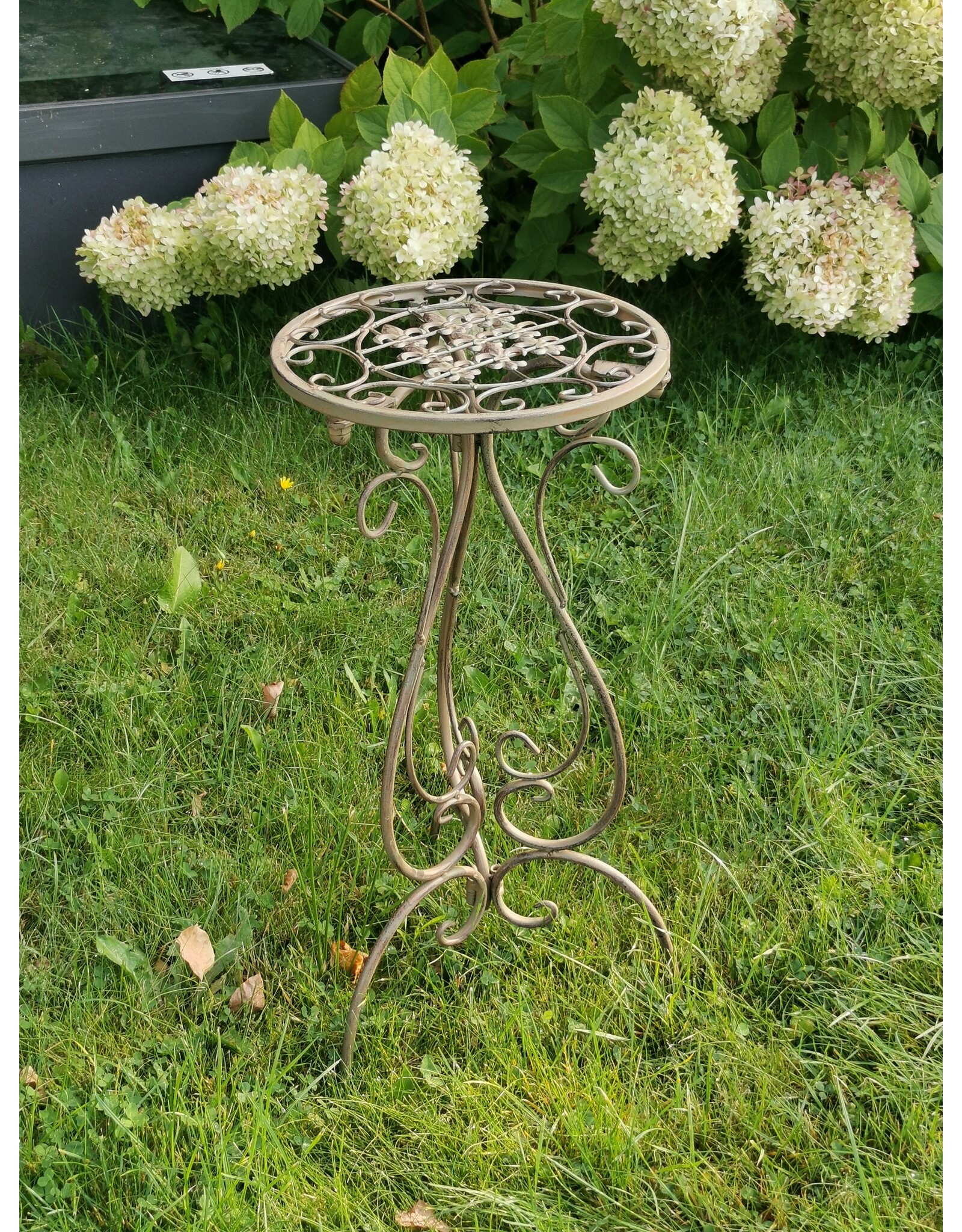Trukado Miscellaneous - Iron Vintage Plant Table - Side Table