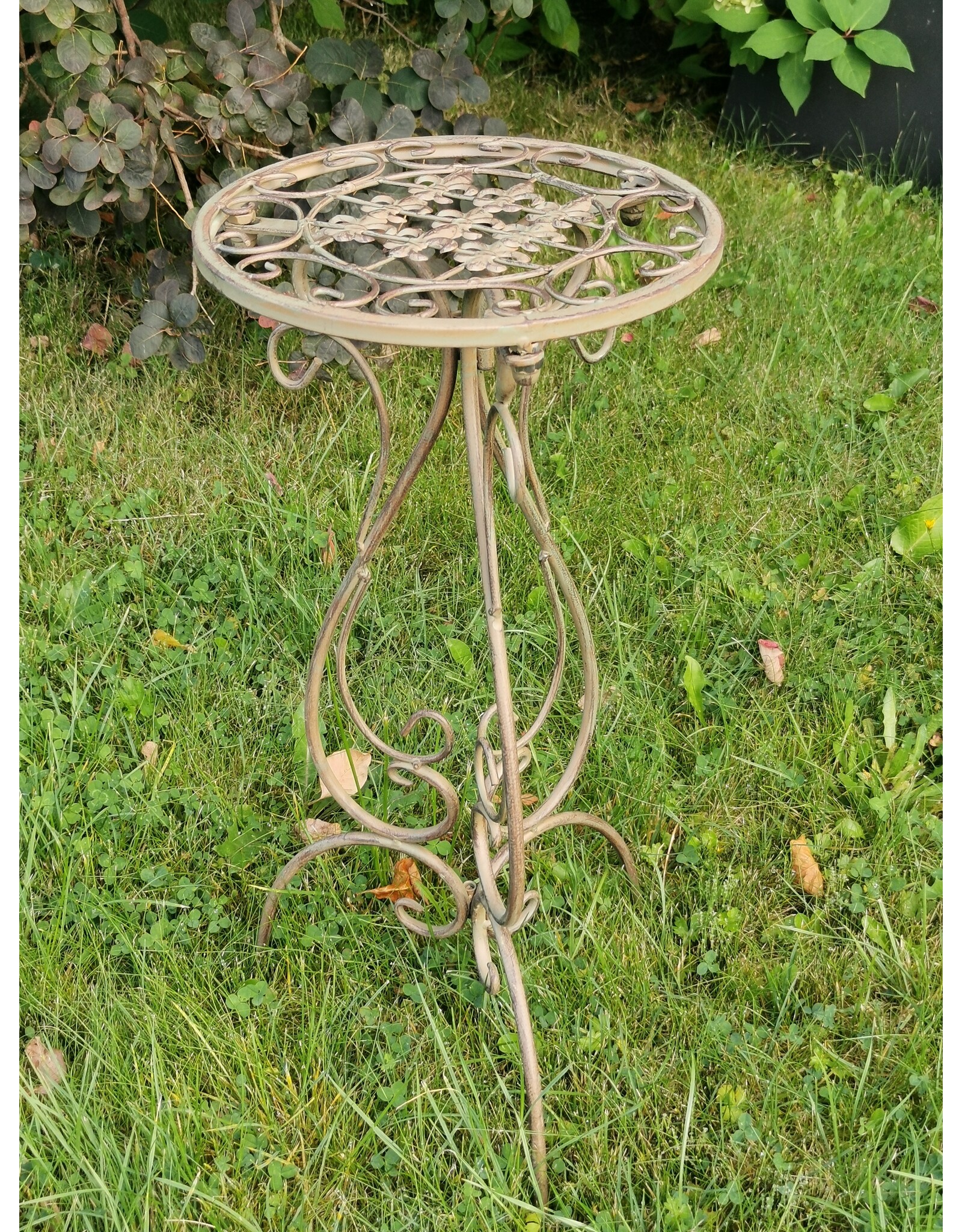 Trukado Miscellaneous - Iron Vintage Plant Table - Side Table