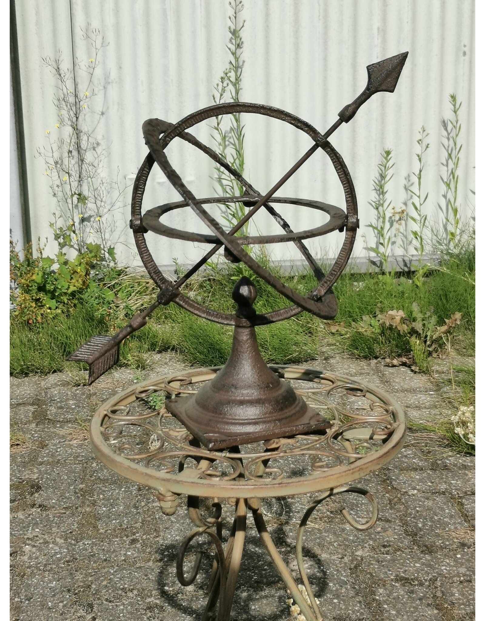Trukado Giftware & Lifestyle - Gietijzeren Tafelzonnewijzer 29,5cm
