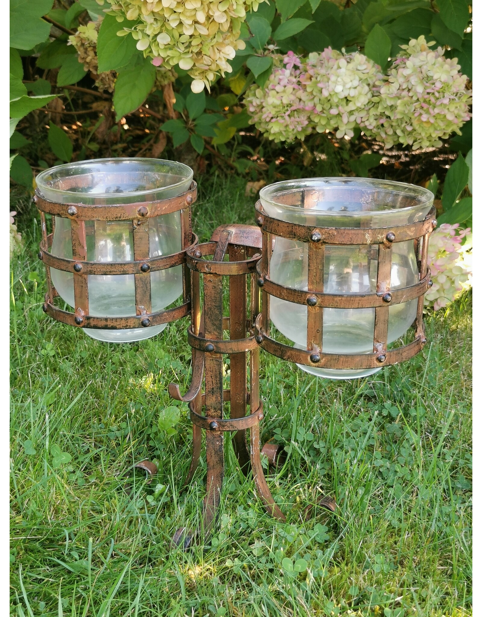 Boutique Trukado Giftware & Lifestyle - Medieval Iron Windlight with Glass Light Holders