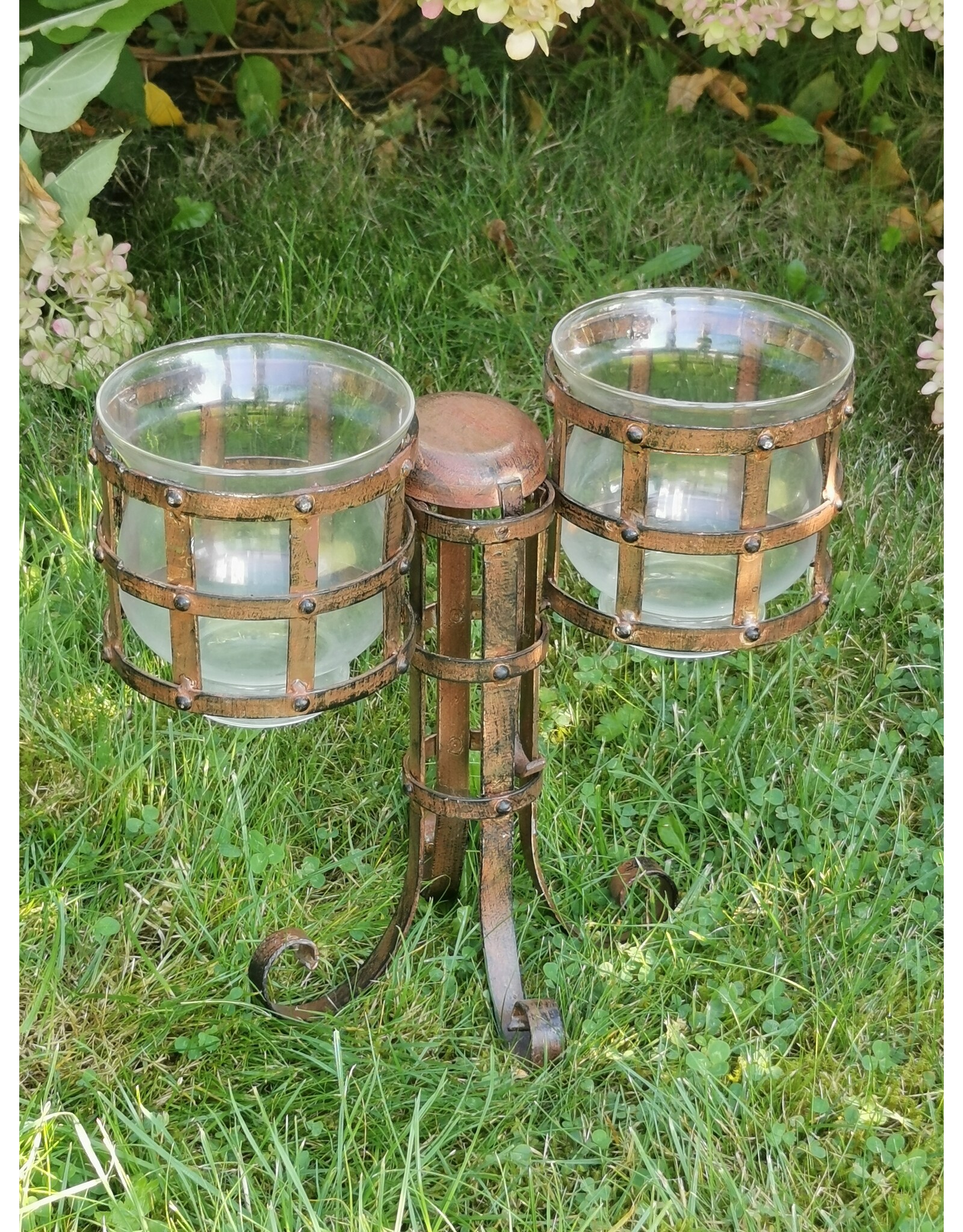 Boutique Trukado Giftware & Lifestyle - Medieval Iron Windlight with Glass Light Holders
