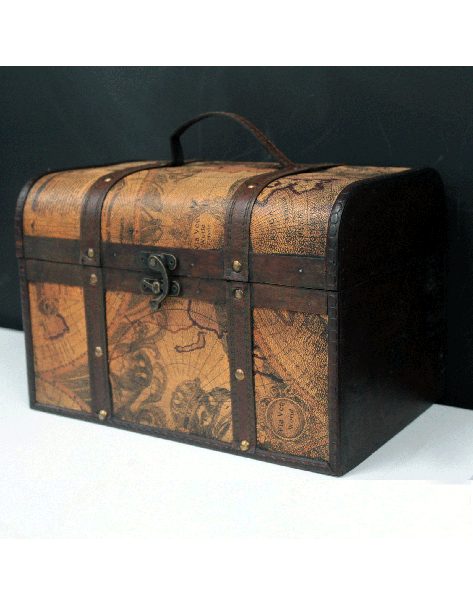 AWG Miscellaneous - Treasure Chest World map Set of 3