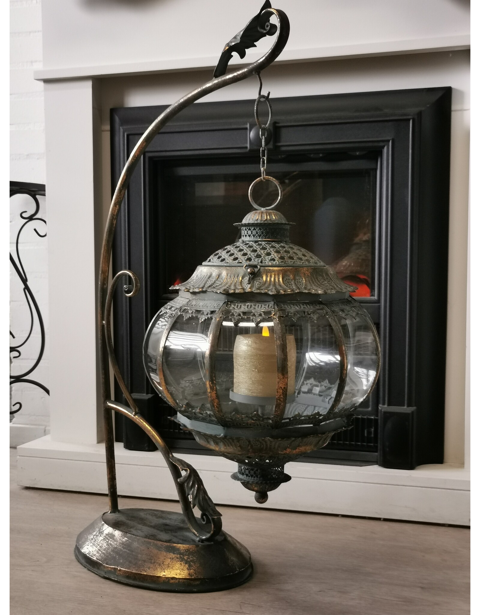 Trukado Miscellaneous - Hanging Victorian Lantern on Base
