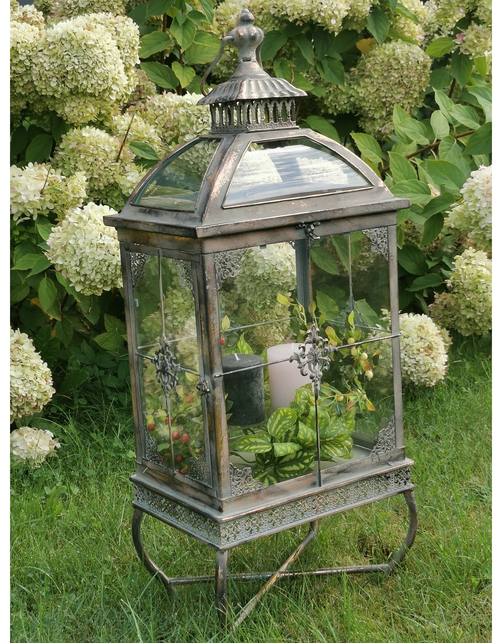 JB Miscellaneous - Victorian Lantern on feet 86cm