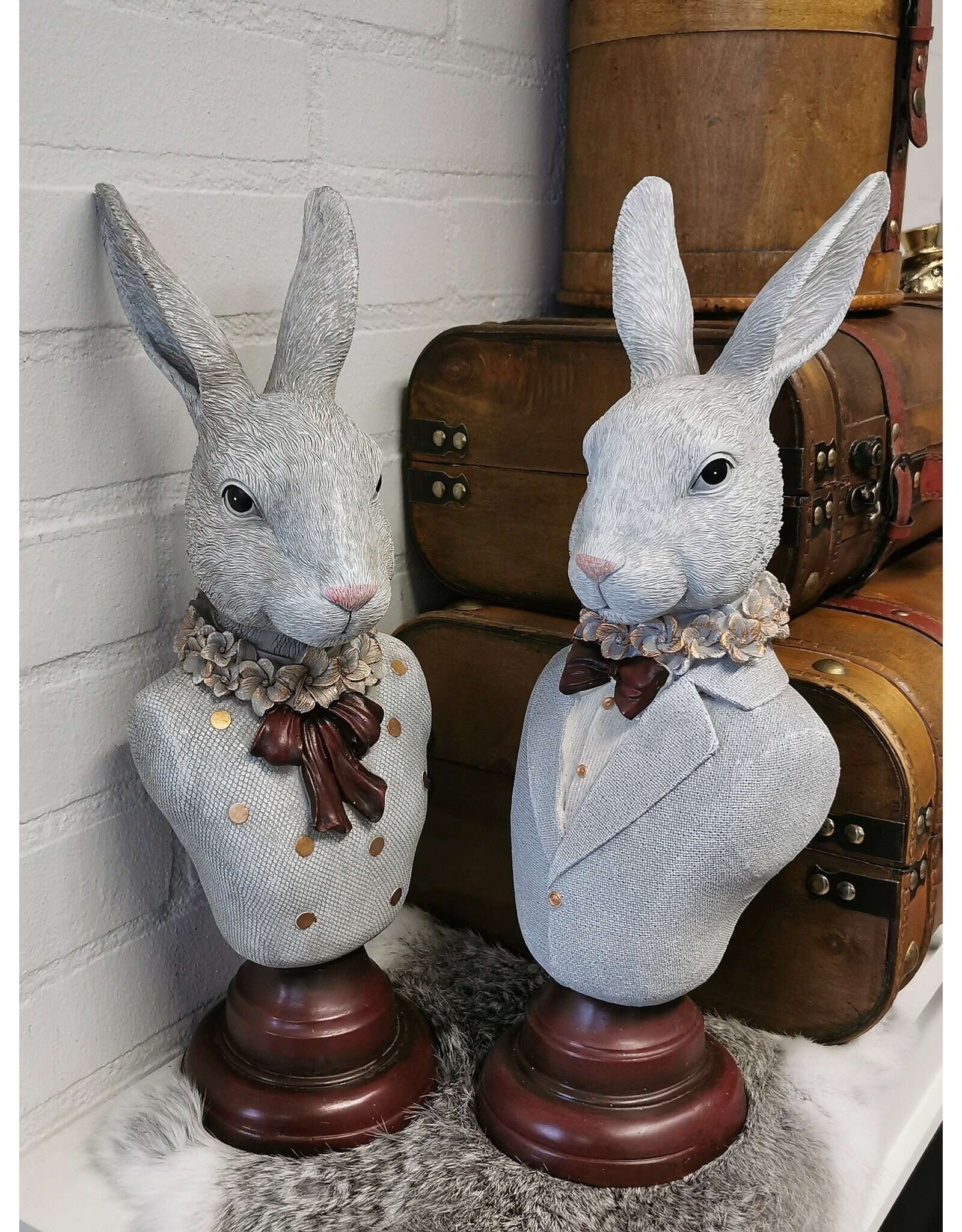 C&E Giftware Figurines Collectables - Decorative Statue Rabbit Gentleman Bust 39cm