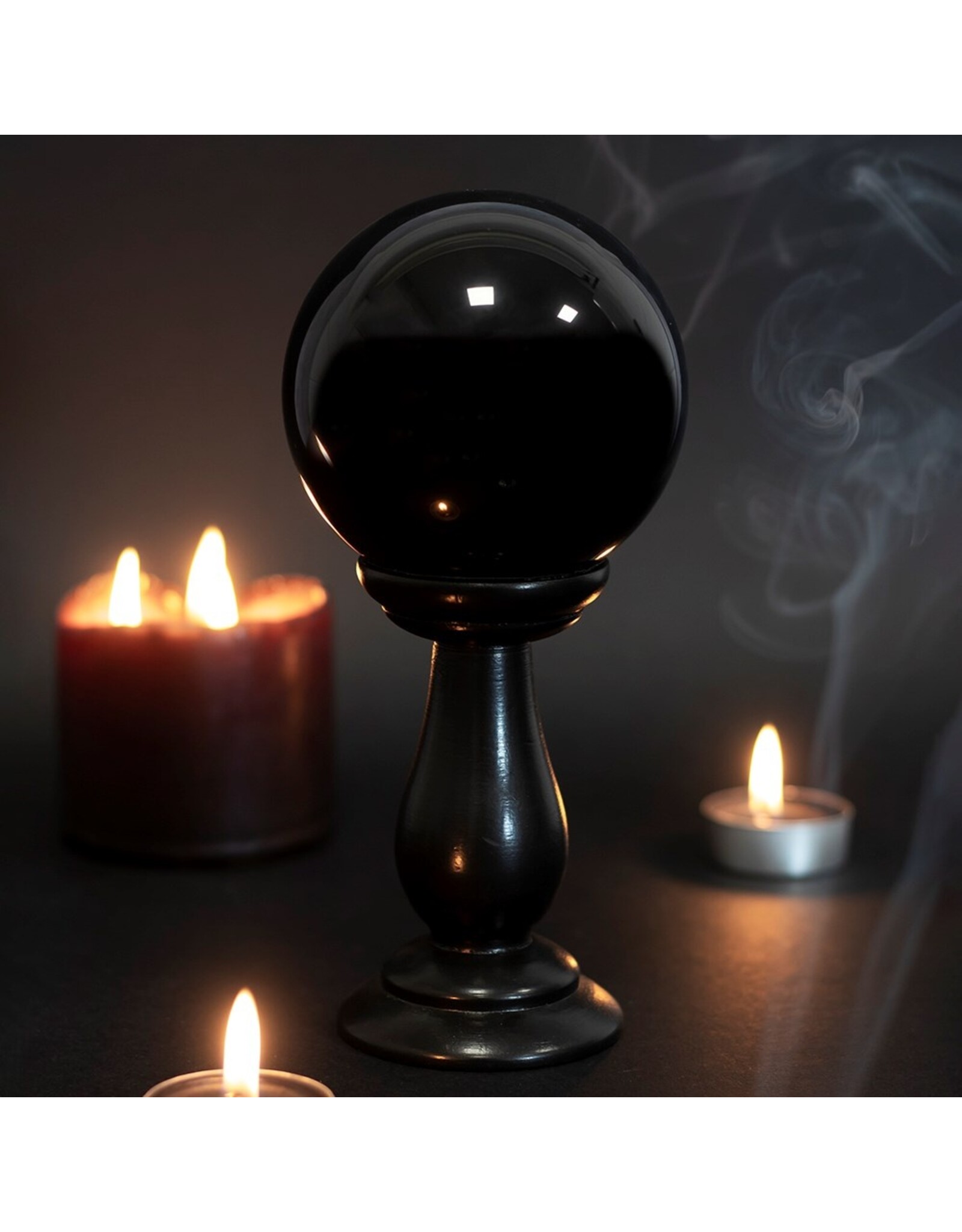SWG Miscellaneous - Black Crystal Ball on Stand Ø9cm
