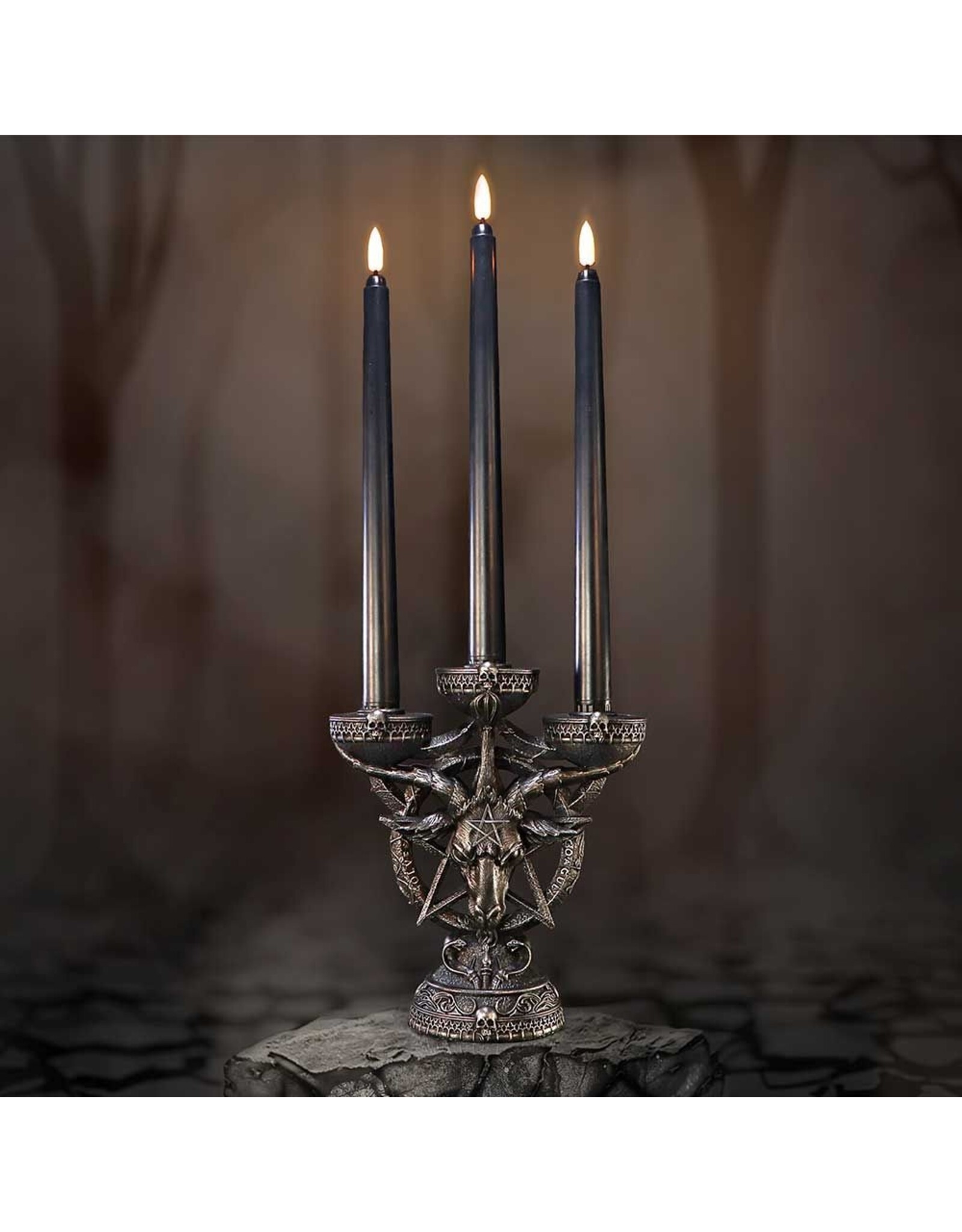 NemesisNow Reapers, schedels en draken - Baphomet's Radiance kandelaar met LED kaarsen