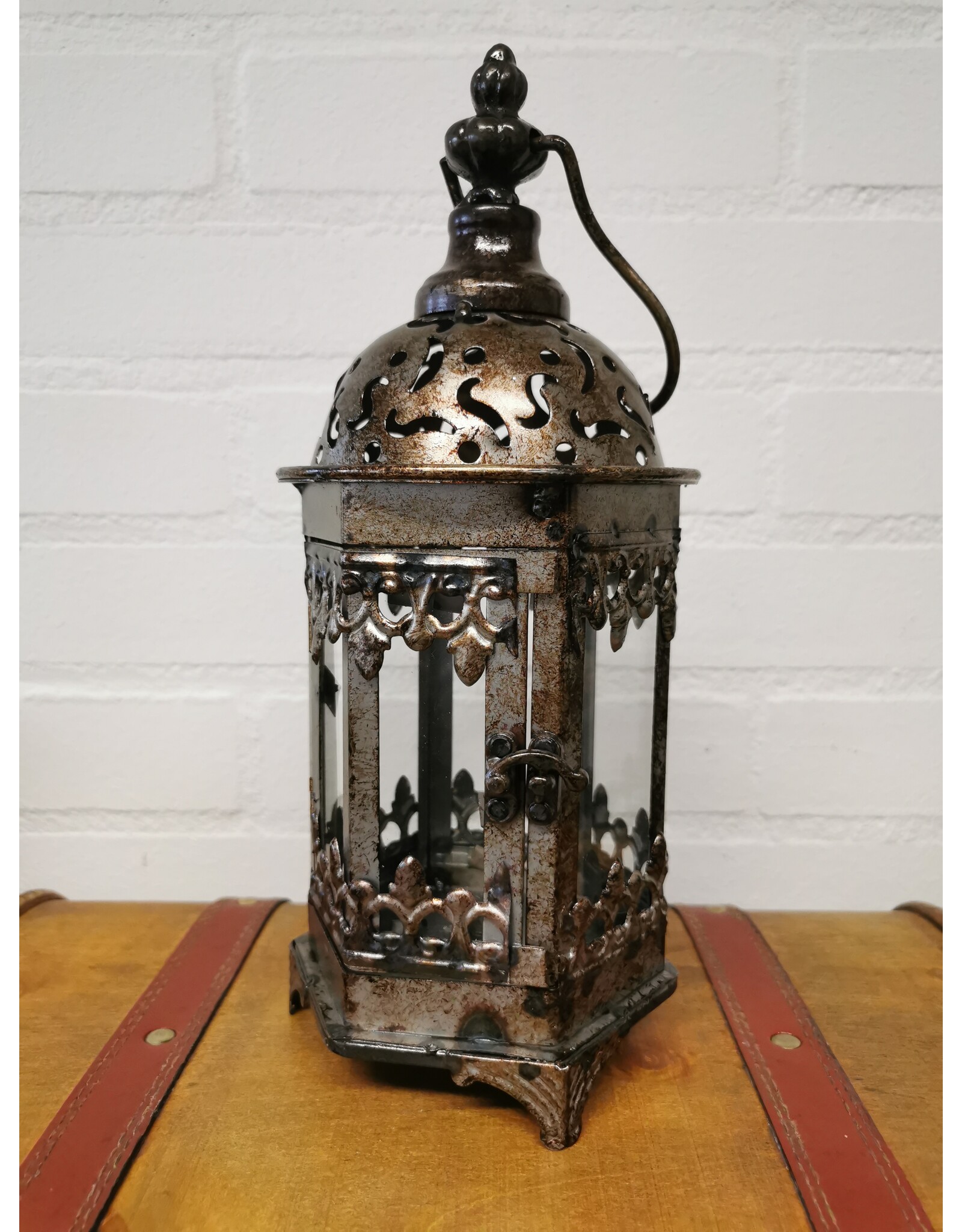 Trukado Miscellaneous - Tin Lantern Baroque style table model