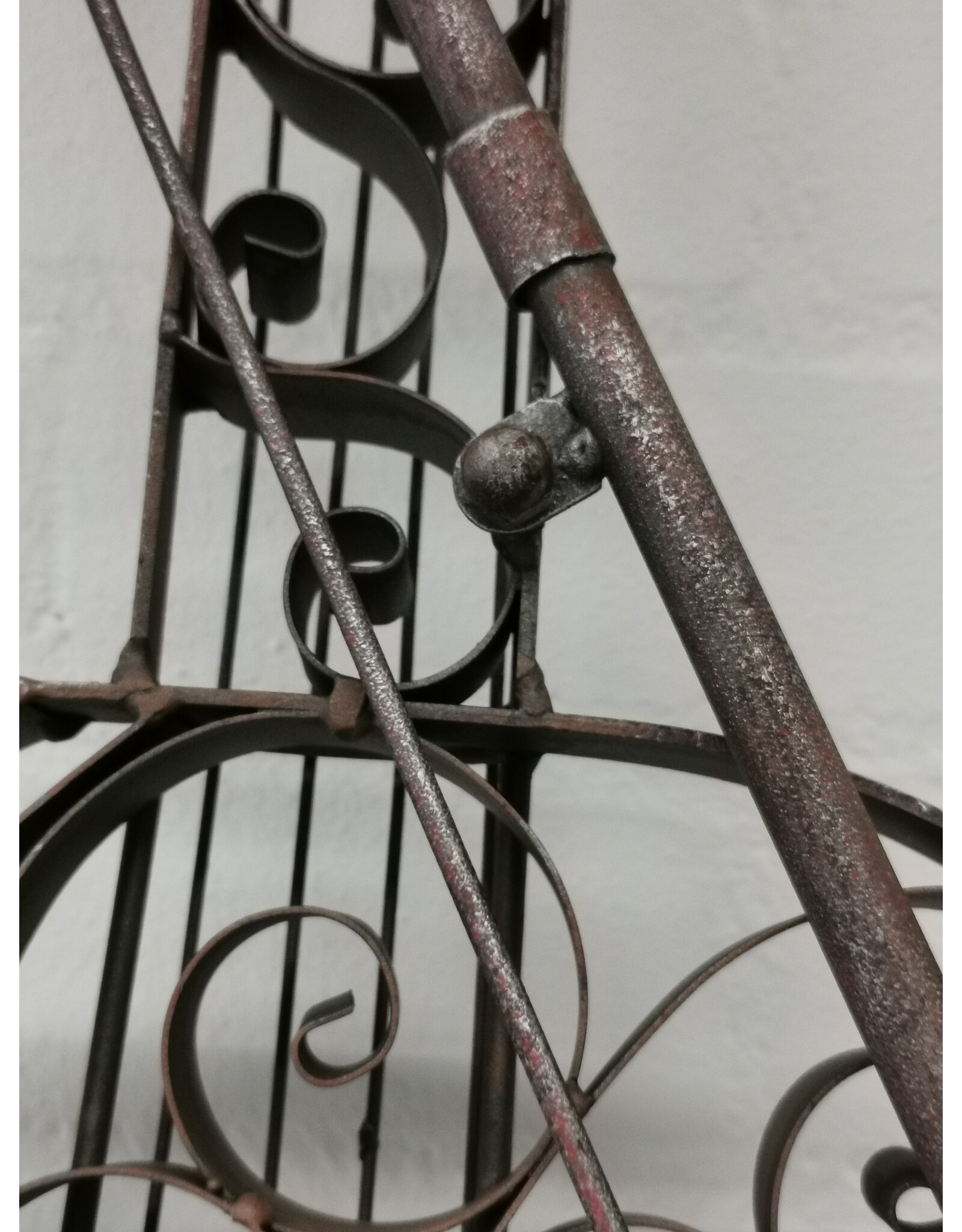 Trukado Miscellaneous -  Iron Violin Wall Decor