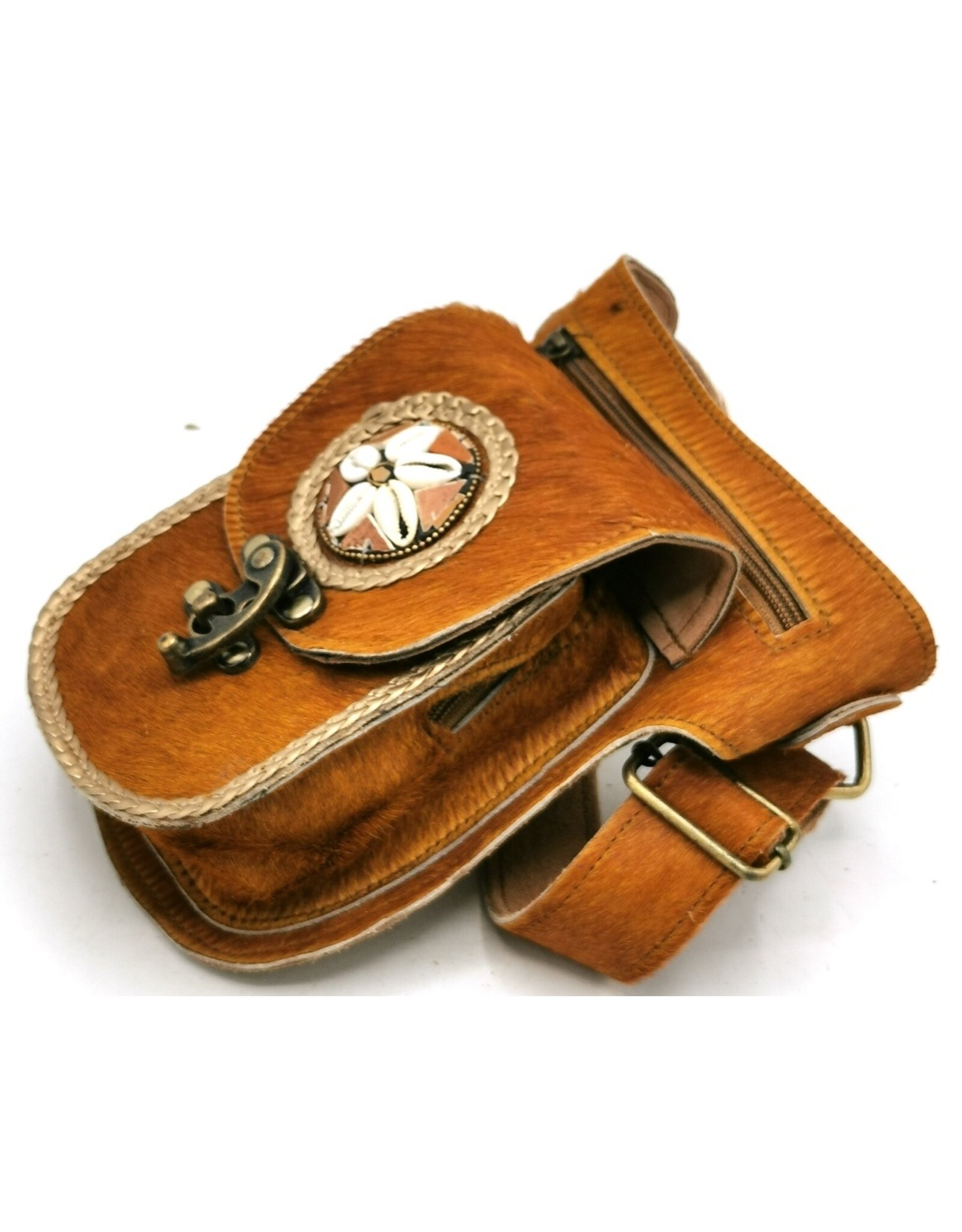 Trukado Leather Festival bags, waist bags and belt bags - Cowhide Hipbag with Shells and Vintage Hook Indian
