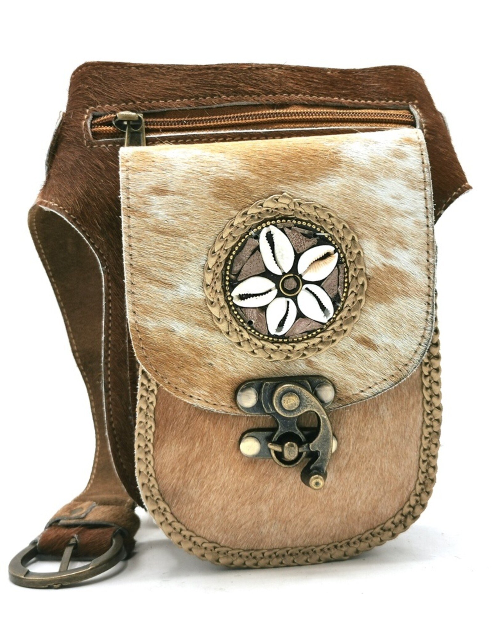 Trukado Leren Festivaltasjes, heuptassen en riemtassen - Heuptas Koeienhuid met Vintage Haakje en Schelpen ornament "Ibiza"