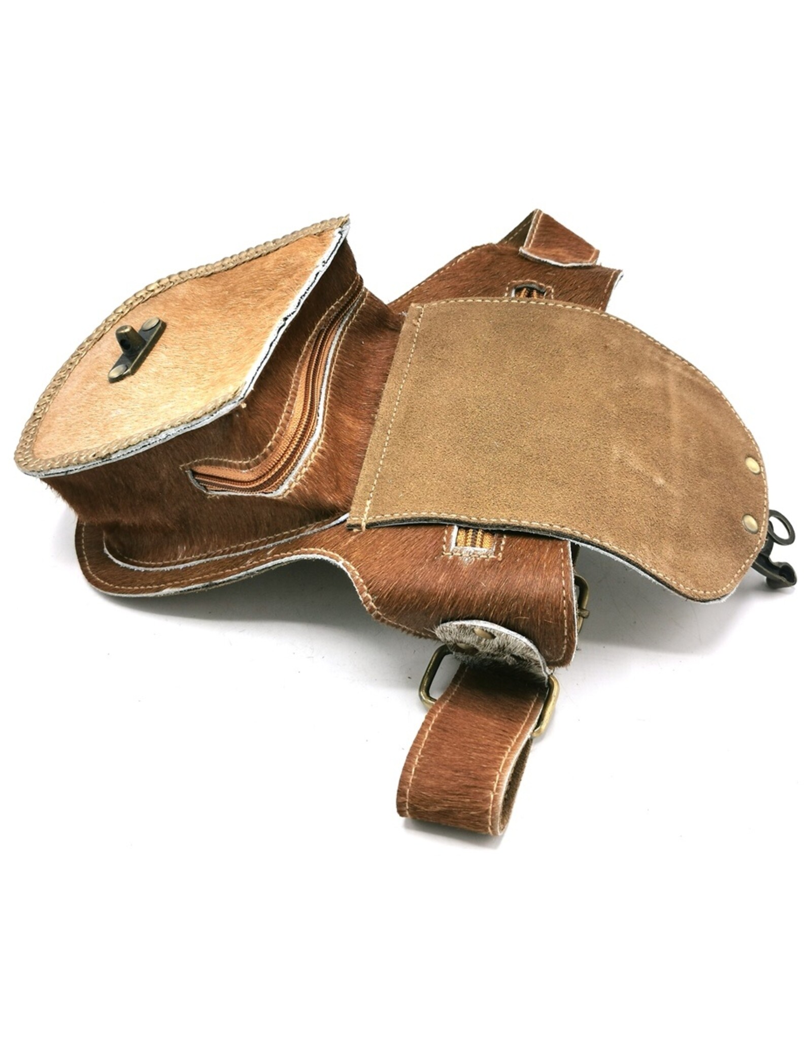 Trukado Leren Festivaltasjes, heuptassen en riemtassen - Heuptas Koeienhuid met Vintage Haakje en Schelpen ornament "Ibiza"