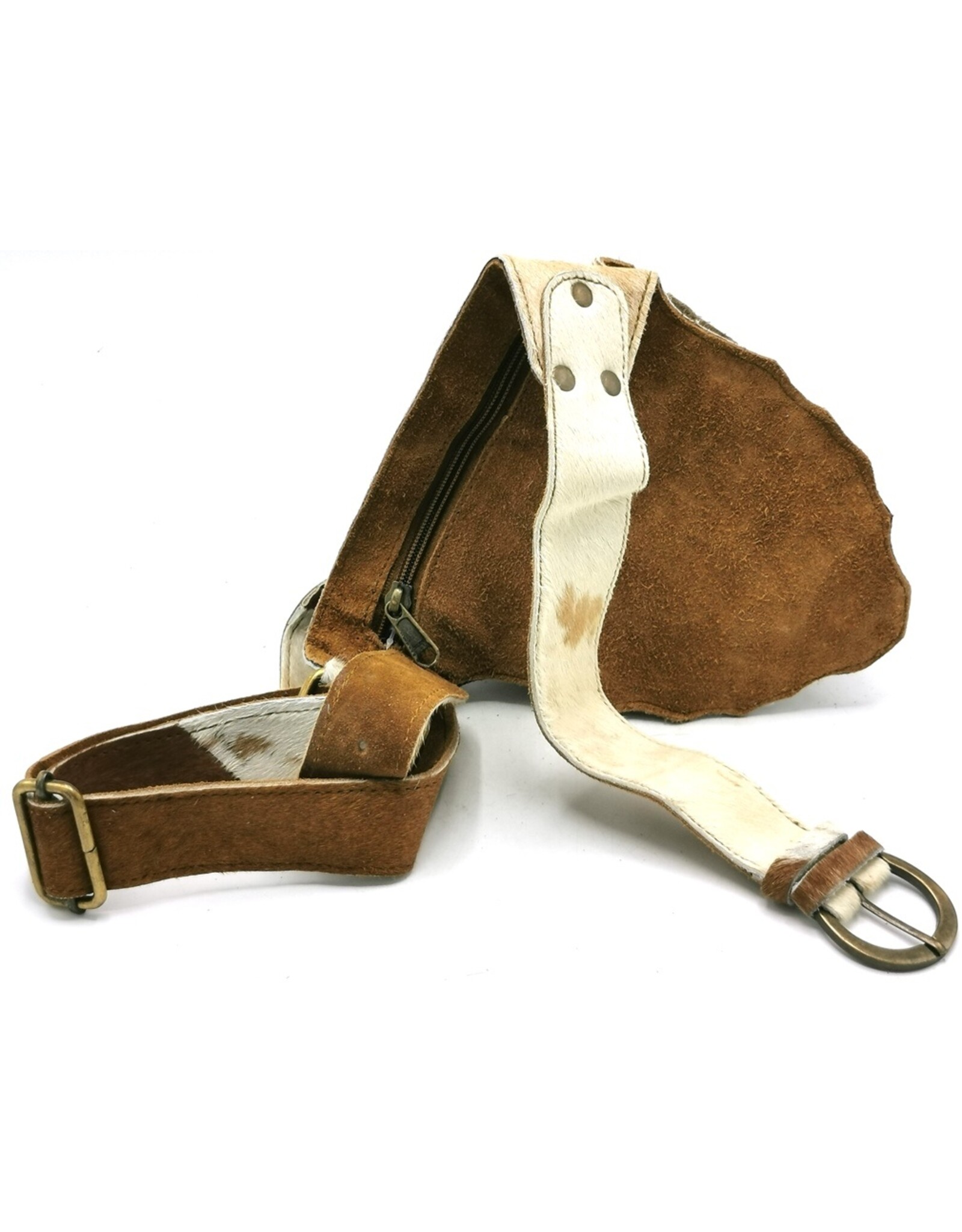 Trukado Leren Festivaltasjes, heuptassen en riemtassen -  Koeienhuid Heuptas  met Vintage Haakje bruin/creme/wit