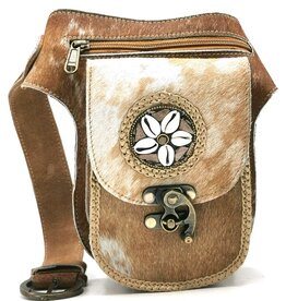 Trukado Cowhide waist bag with vintage hook