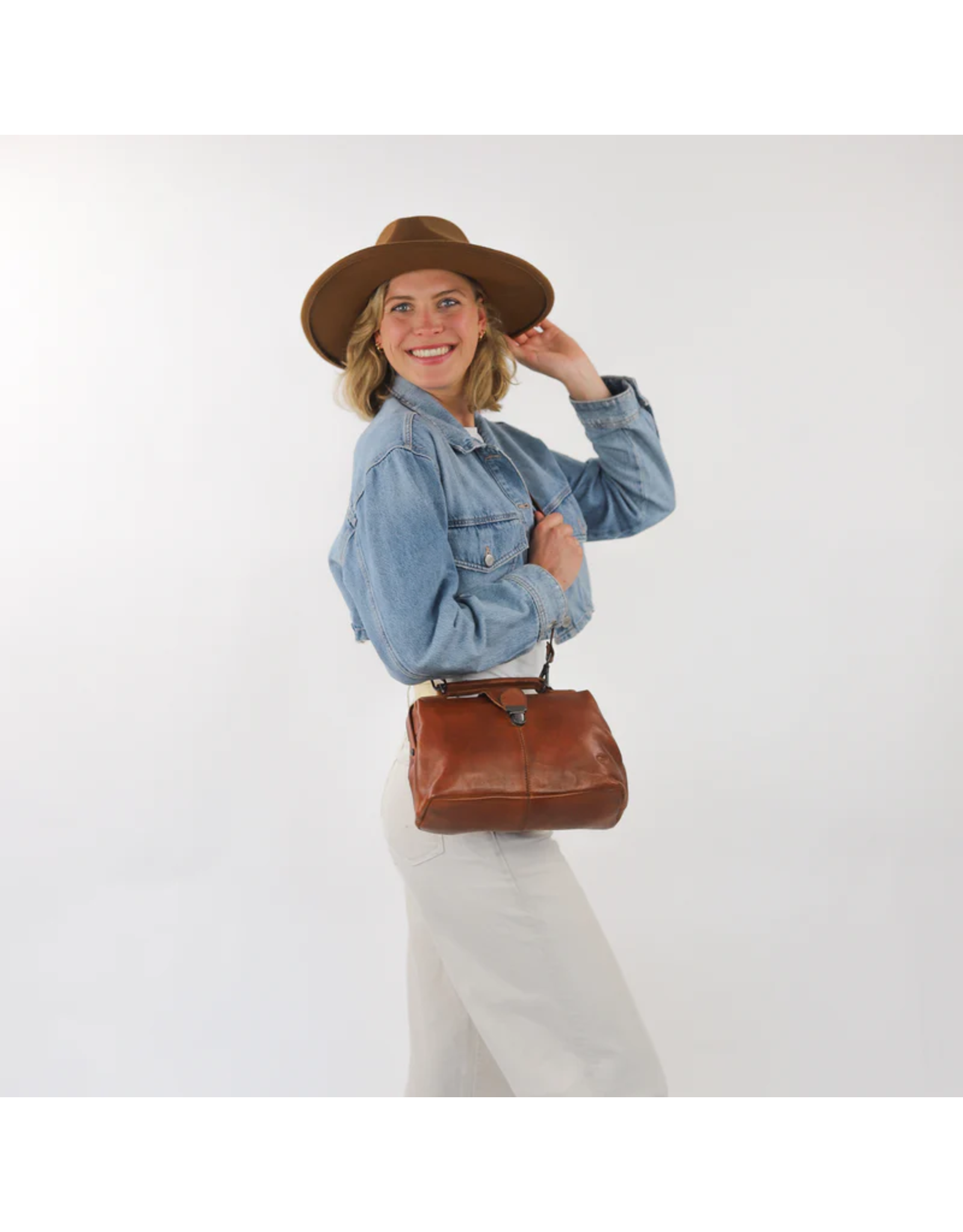 Bear Design Leren tassen - Bear Design Dokterstasje "Julia" L cognac