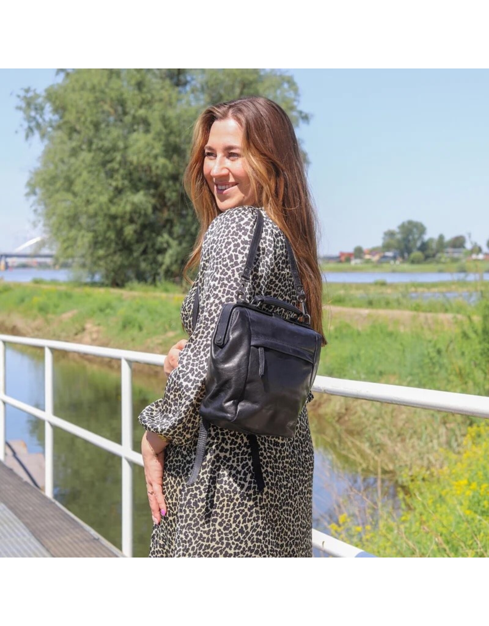 Bear Design Leather backpacks Leather shoppers - Bear Design Backpack - Shoulder bag ‘Shelly’ black