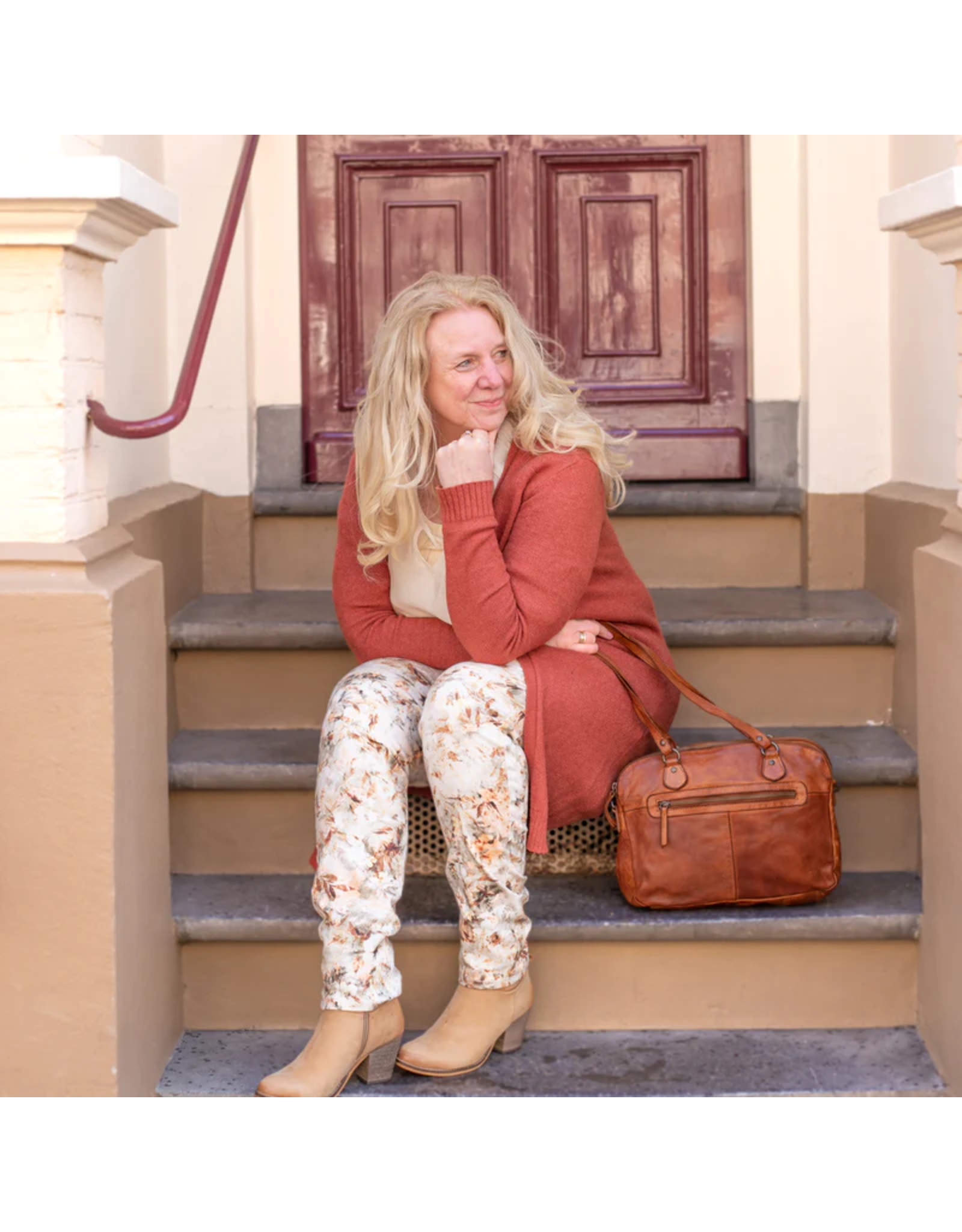 Bear Design Leather shoulderbags Leather crossbody bags - Bear Design Shoulder Bag ‘Lieke’ cognac