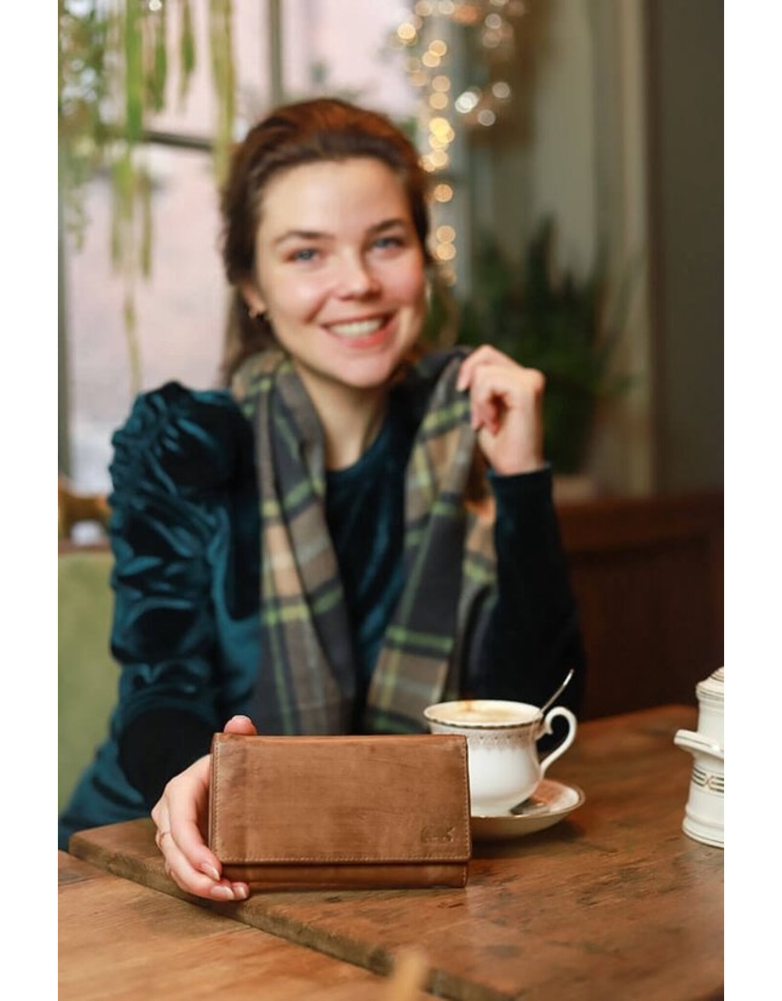 Bear Design Leather Wallets - Bear Design Wallet 'Sweety'  XL green