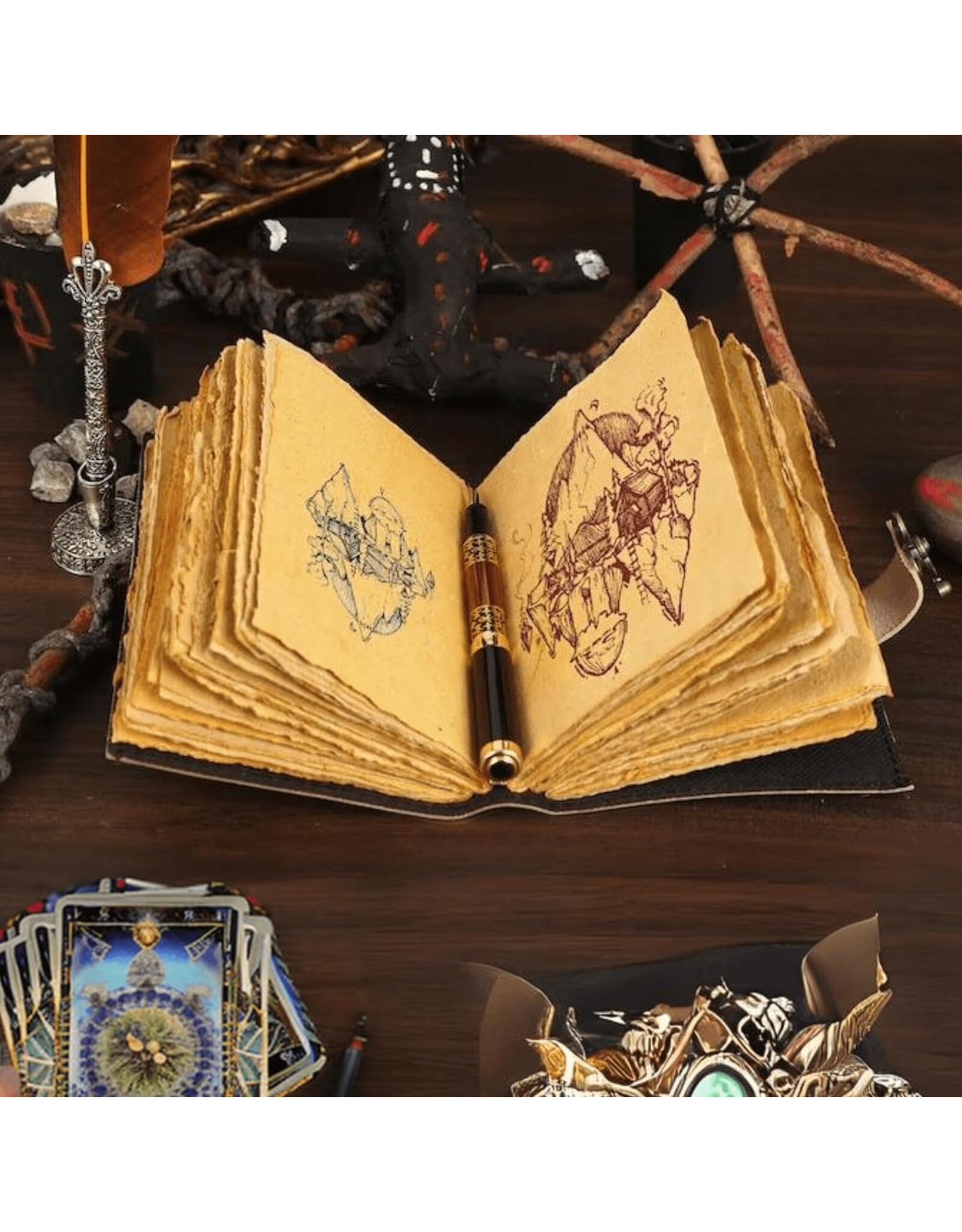 RK Handicrafts Miscellaneous - Leren Dagboek met Kompas en Kabbala Symbolen 18x13cm