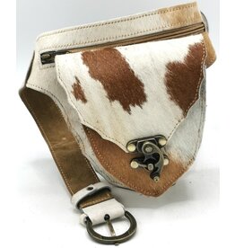 Trukado Cowhide waist bag with vintage hook