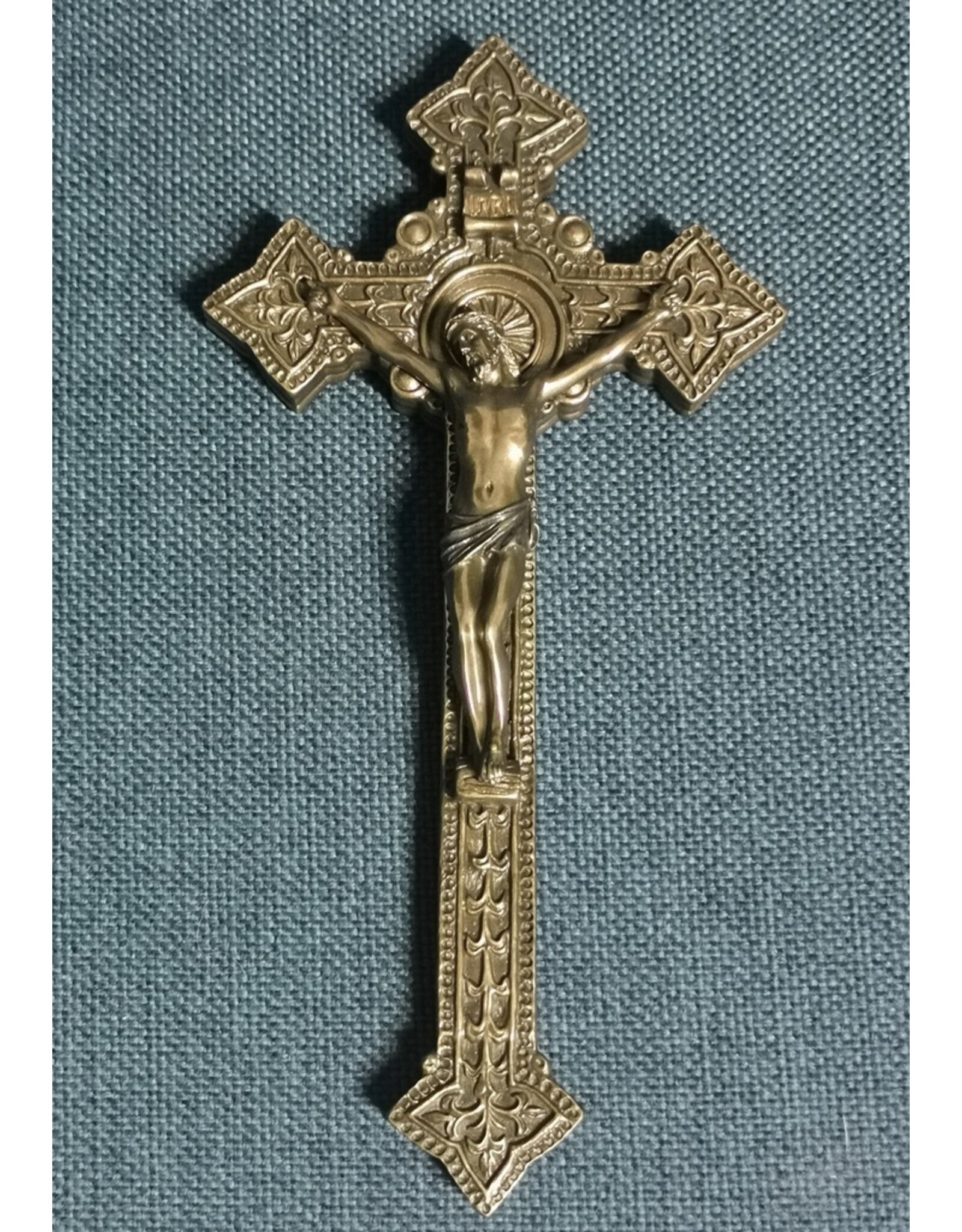 Veronese Design Giftware & Lifestyle -  Crucifux hanging 22.5cm Veronese Design