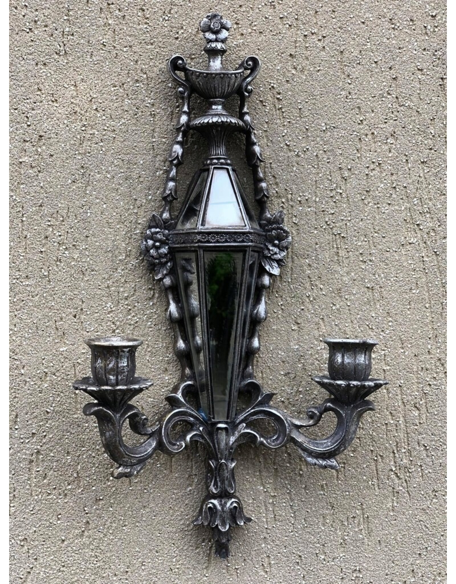 Trukado Giftware & Lifestyle - Wall Candlestick with Mirrors Baroque Silver Colour