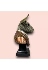 JB Giftware & Lifestyle - Stier gekleed als een Gentleman Buste 34,8cm