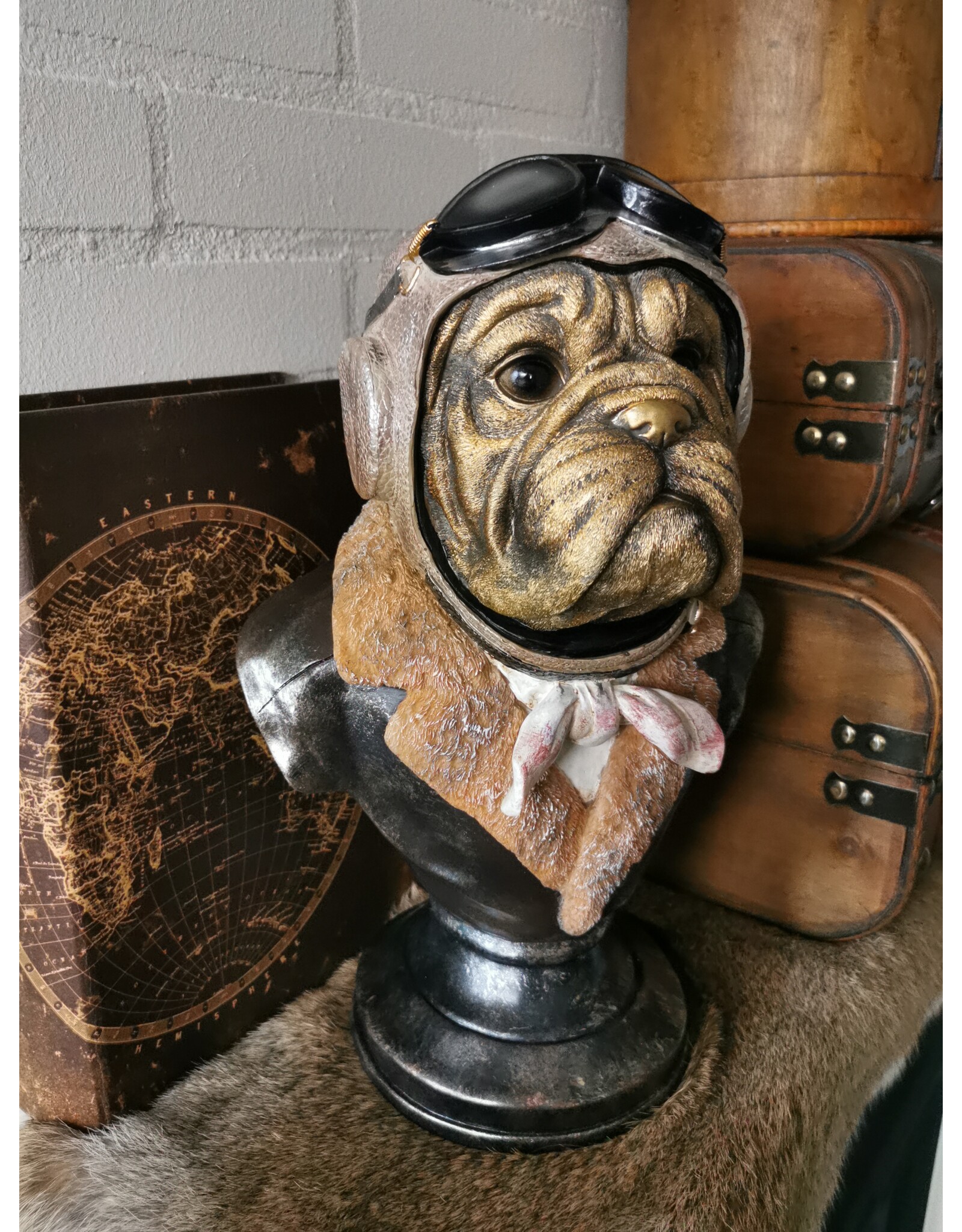 Clayre & Eef Giftware & Lifestyle - Bulldog Piloot Buste 34,8cm