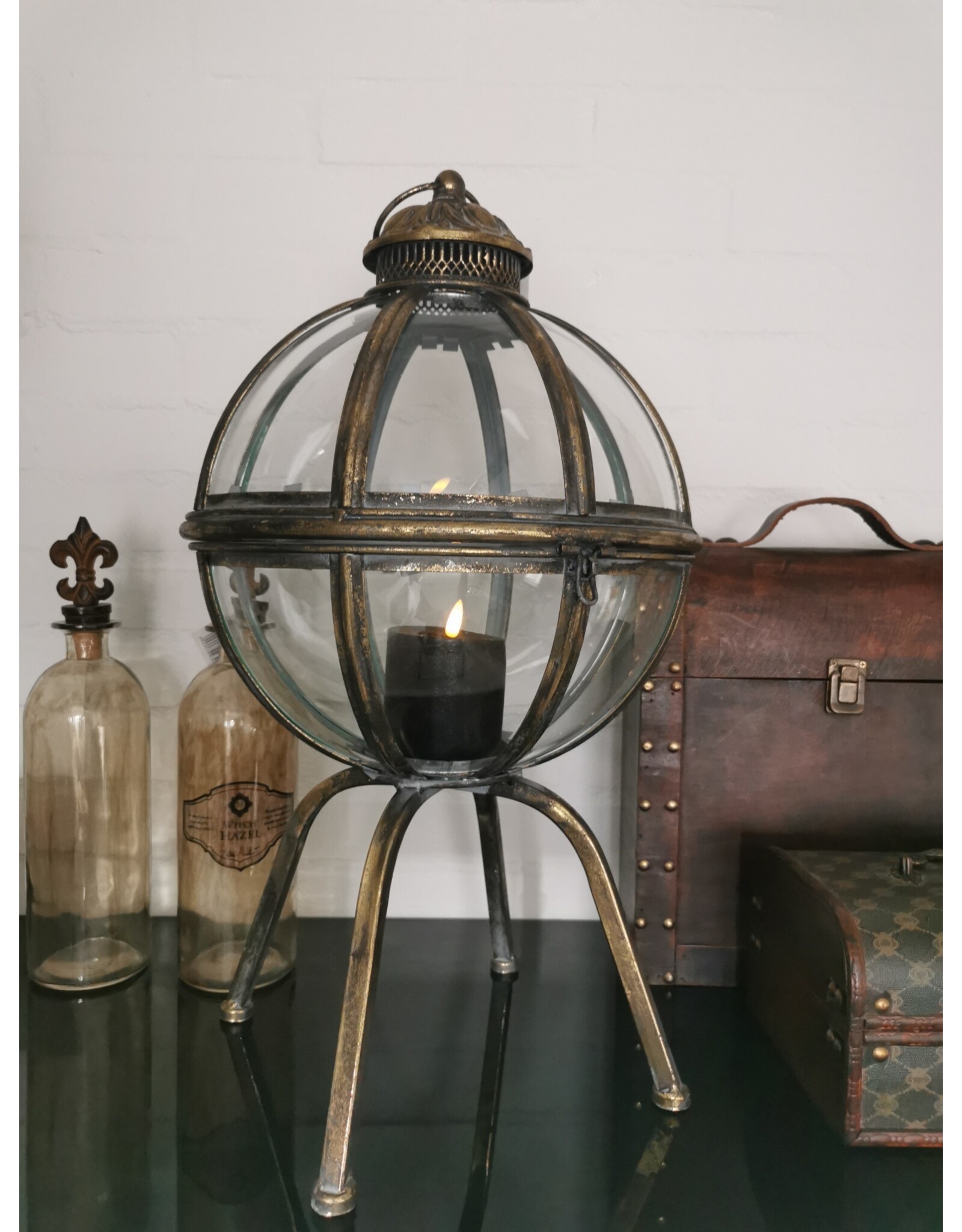 Trukado Miscellaneous - Lantern Glass Globe on Legs Gregorian Style
