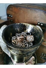 C&E Giftware Figurines Collectables -  Decorative Statue Rabbit with High Hat and Pleated Collar