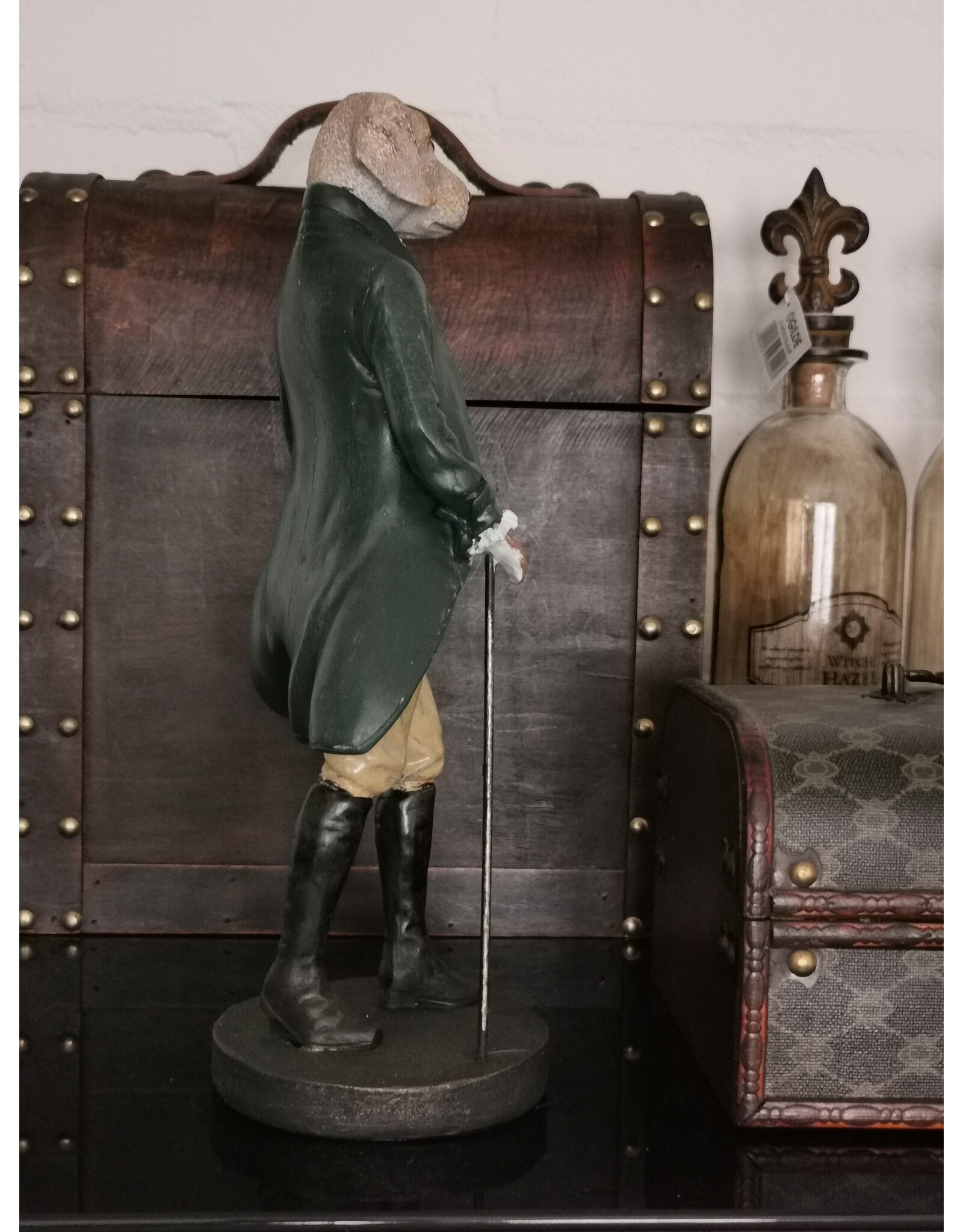 DS Giftware Beelden Collectables - Labrador Gekleed als Gentleman beeldje 32cm