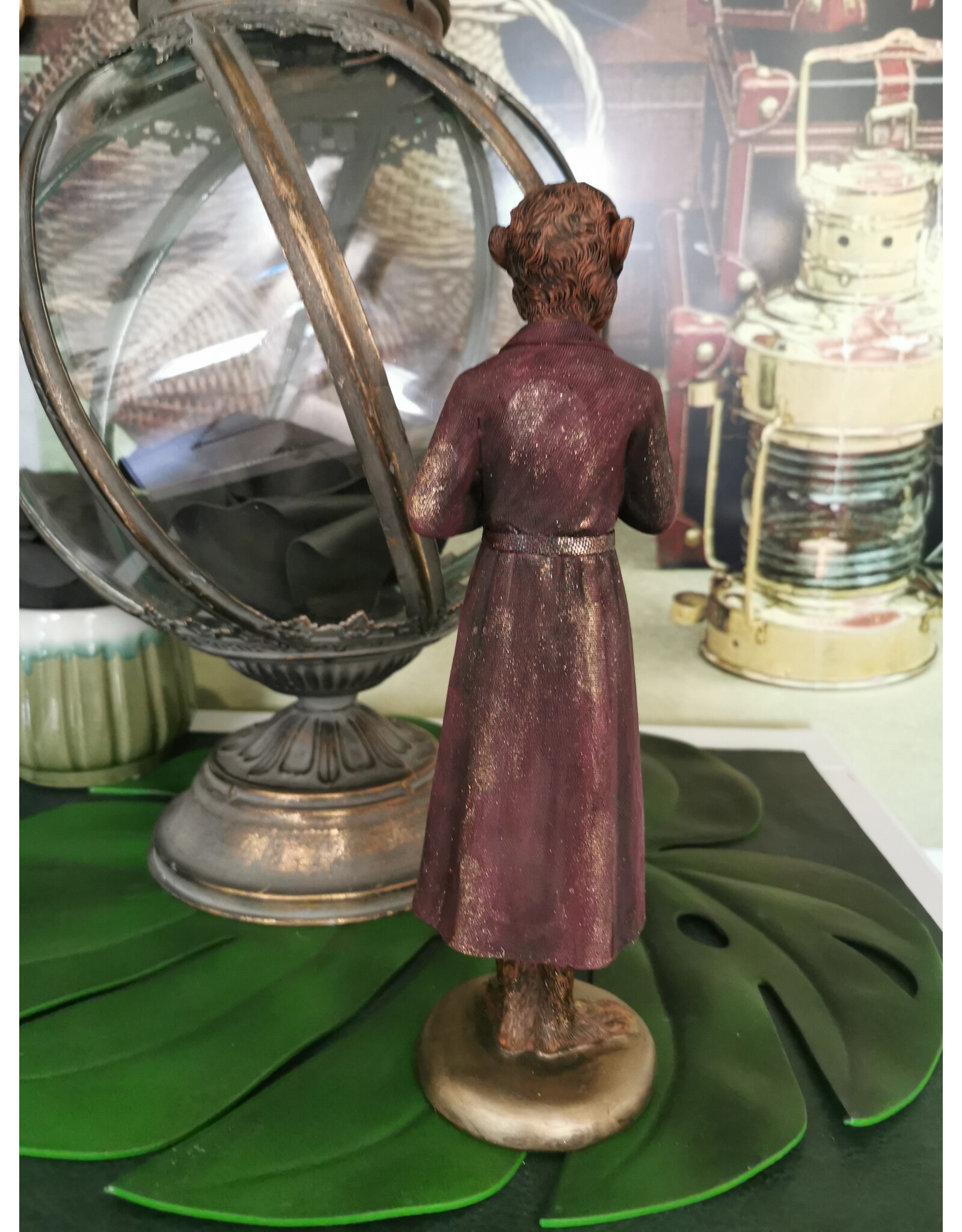 DS Giftware & Lifestyle - Aap in Kamerjas met Kop en Schotel beeldje