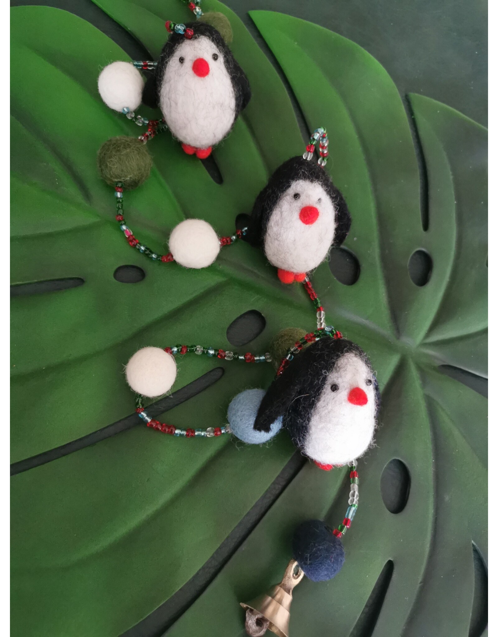 Trukado Miscellaneous - Felt Mobile Pinguin handmade, approx 100cm
