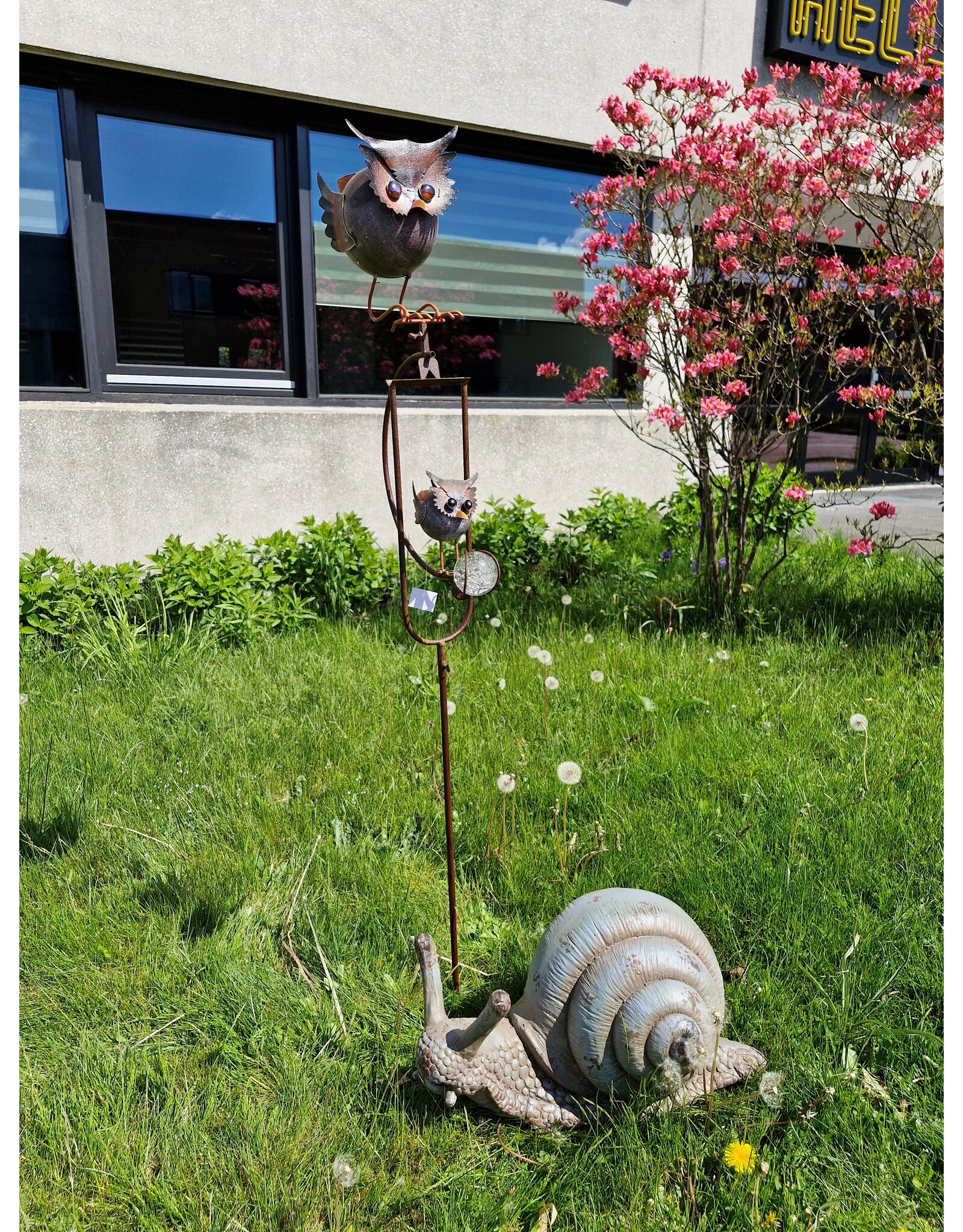 SH Miscellaneous - Metalen Tuinsteker Uiltjes (wiegend) 144cm