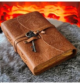 JM Handicrafts Leren Dagboek Bloemenrelief en Sleutel Vintage Tan