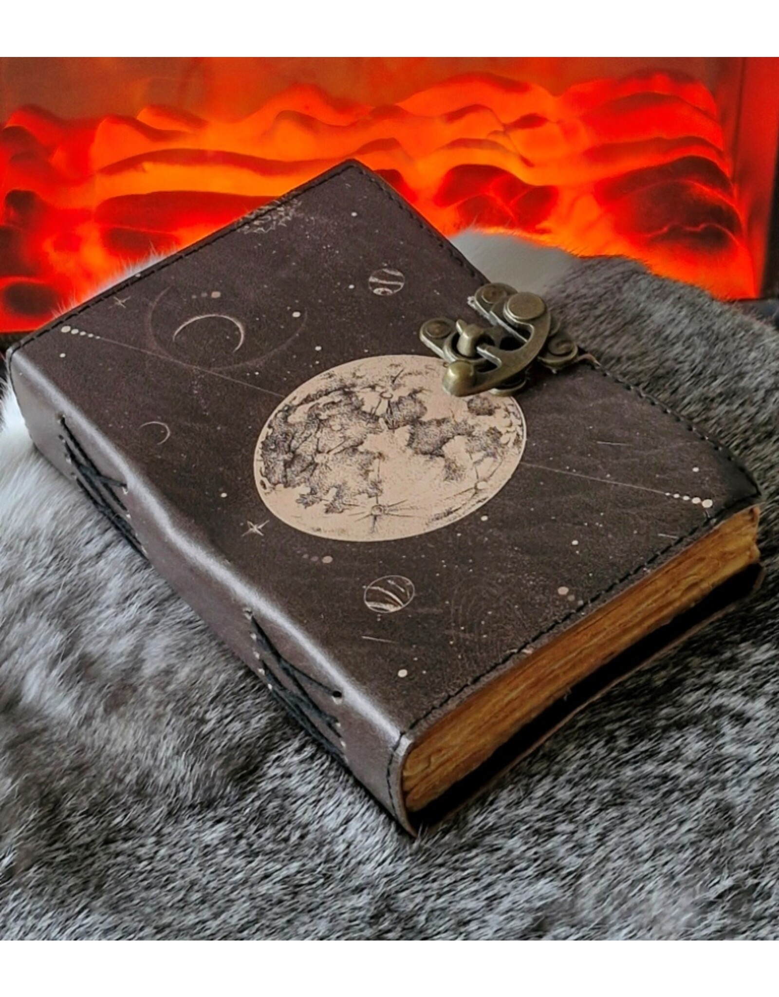 JM Handicrafts Miscellaneous - La  Luna Leather Vintage Journal