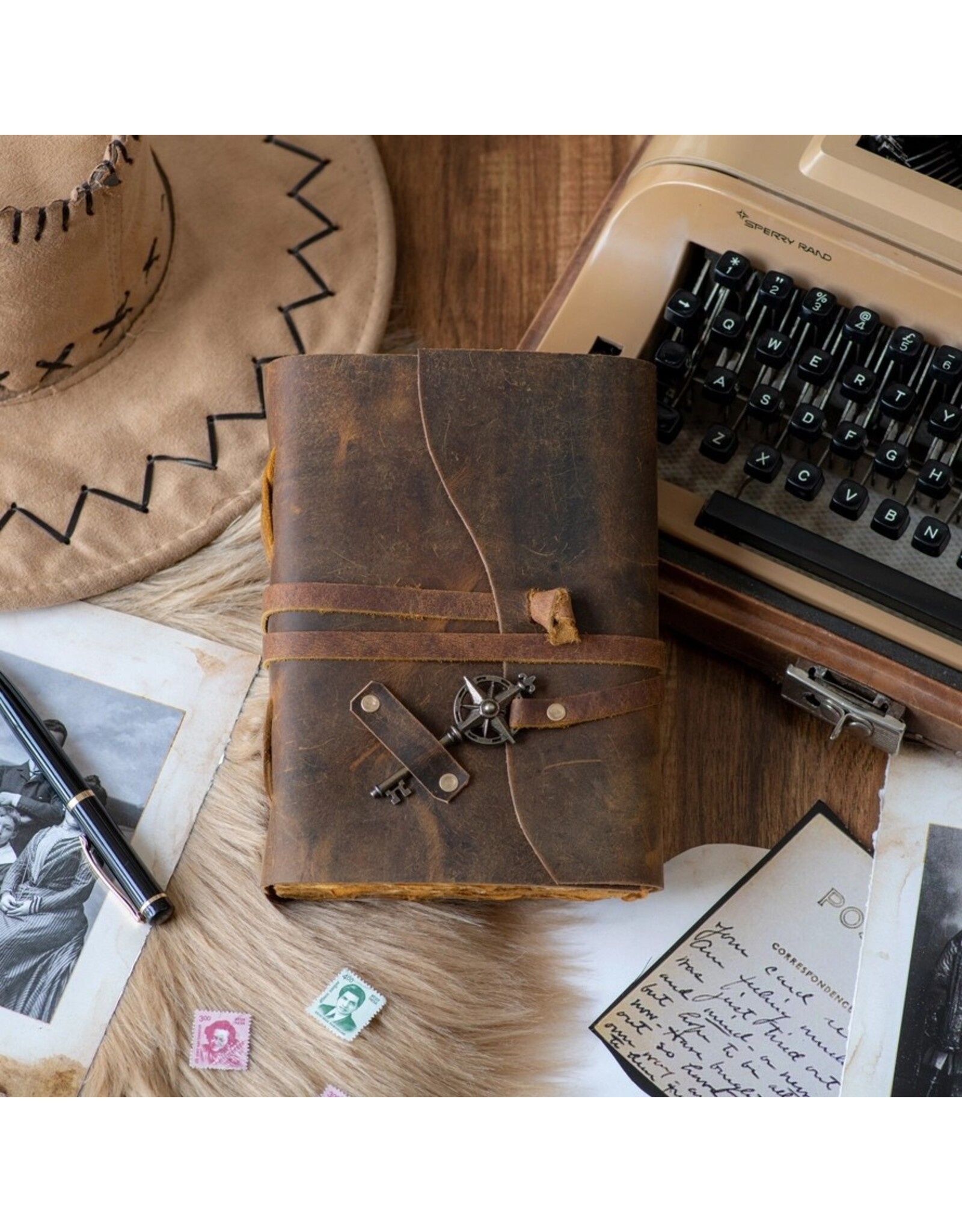 RK Handicrafts Miscellaneous - Leather Deckle-edge Notebook with Wind Rose Key 18x13cm