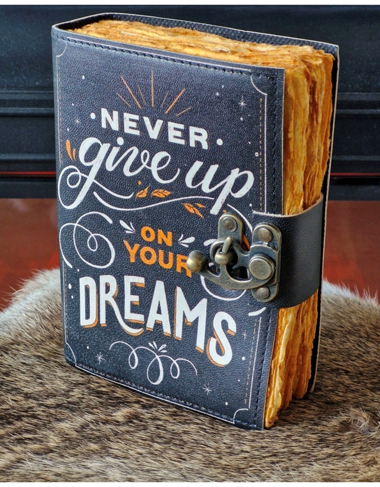 RK Handicrafts Miscellaneous - Leather Journal Never Give Up On Your Dreams