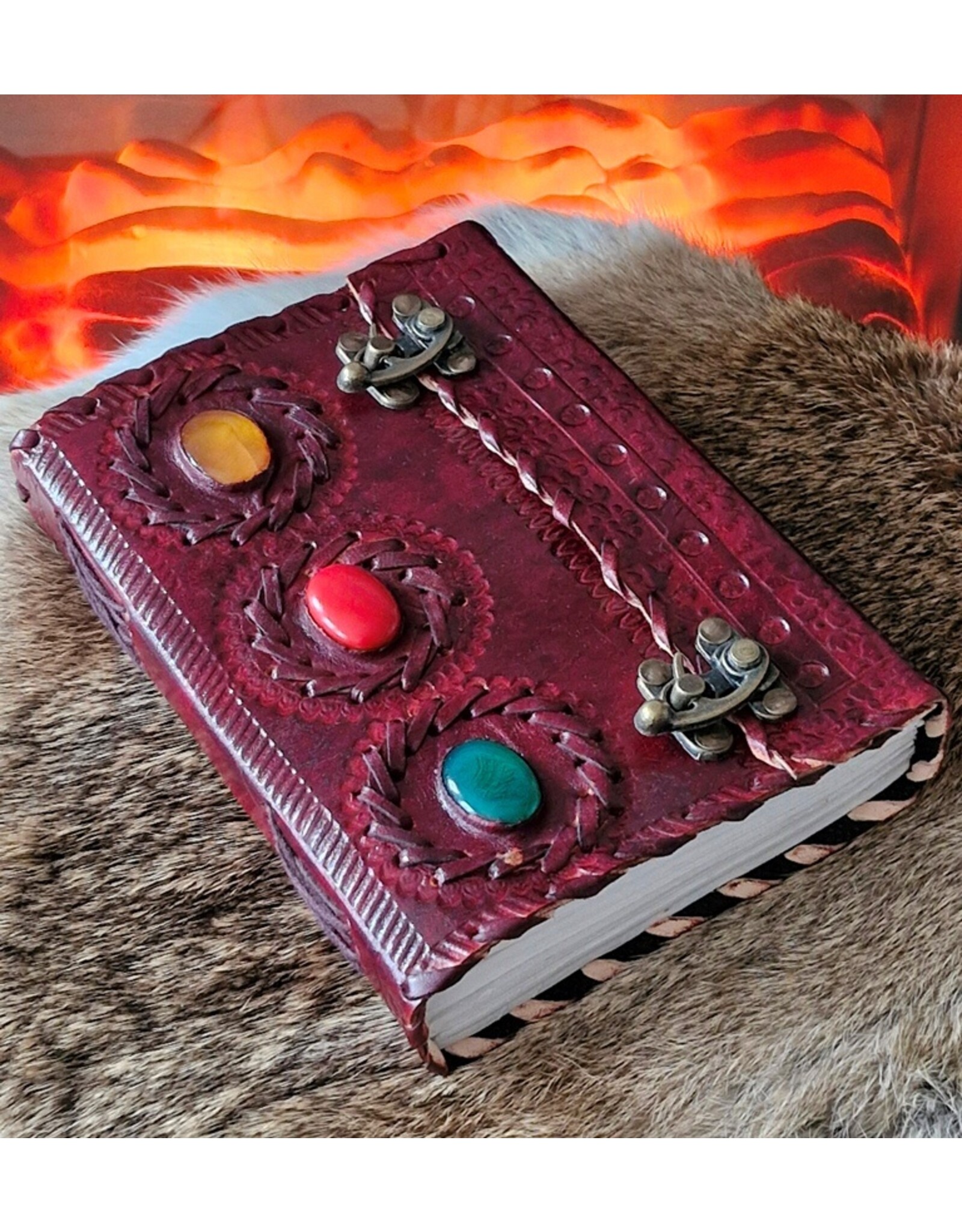 MITHD Miscellaneous - Leren Dagboek Met  Drie Stenen en Dubbele Sluiting