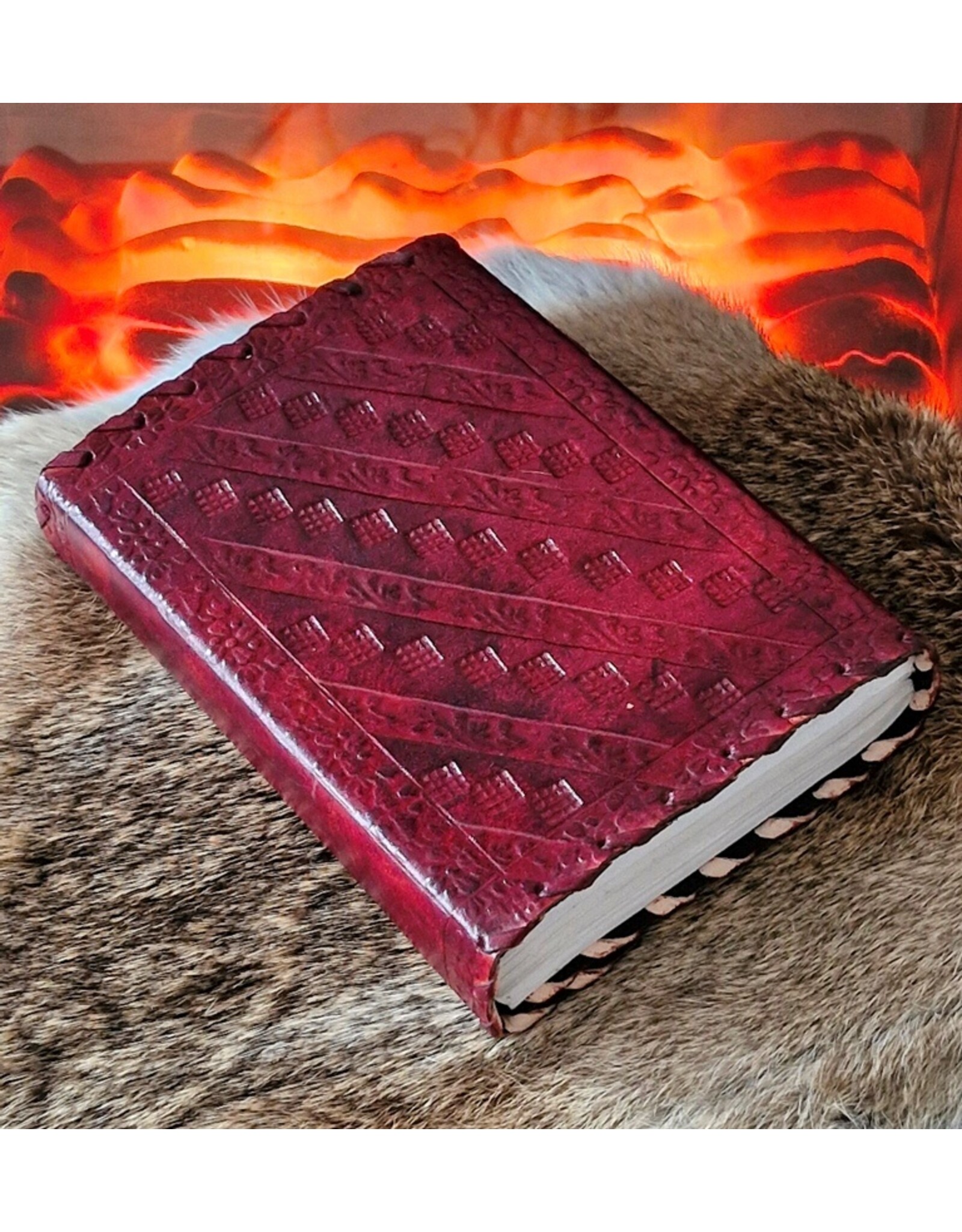 MITHD Miscellaneous - Leren Dagboek Met  Drie Stenen en Dubbele Sluiting