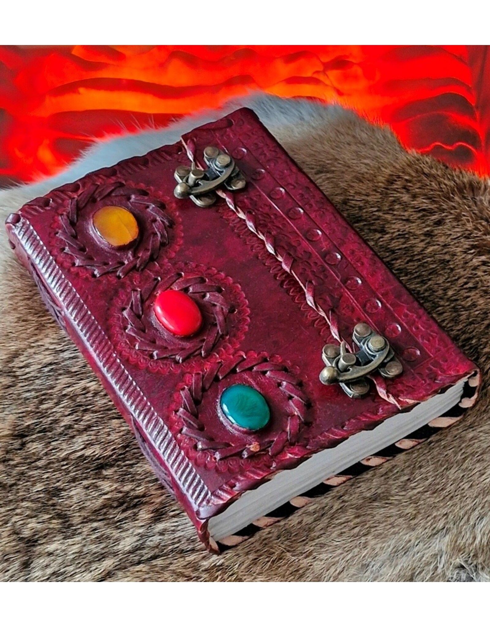 MITHD Miscellaneous - Leren Dagboek Met  Drie Stenen en Dubbele Sluiting