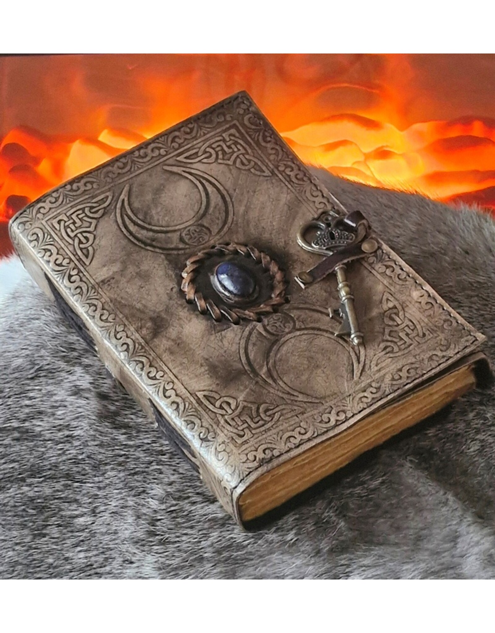 JM Handicrafts Miscellaneous - Leather Antique Triple Moon Journal with Key 18x13cm