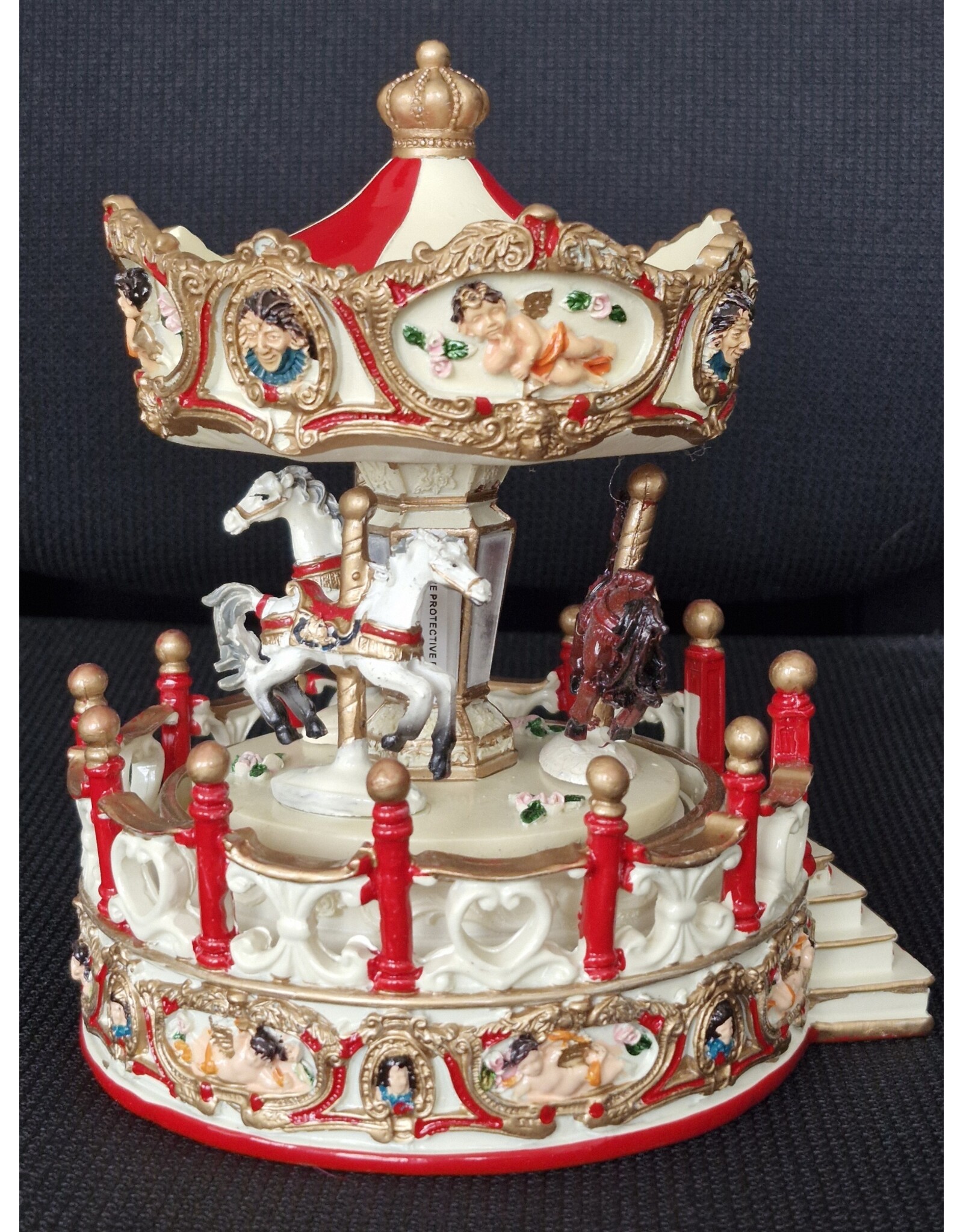 Trukado Giftware & Lifestyle - Music box Vintage Carousel