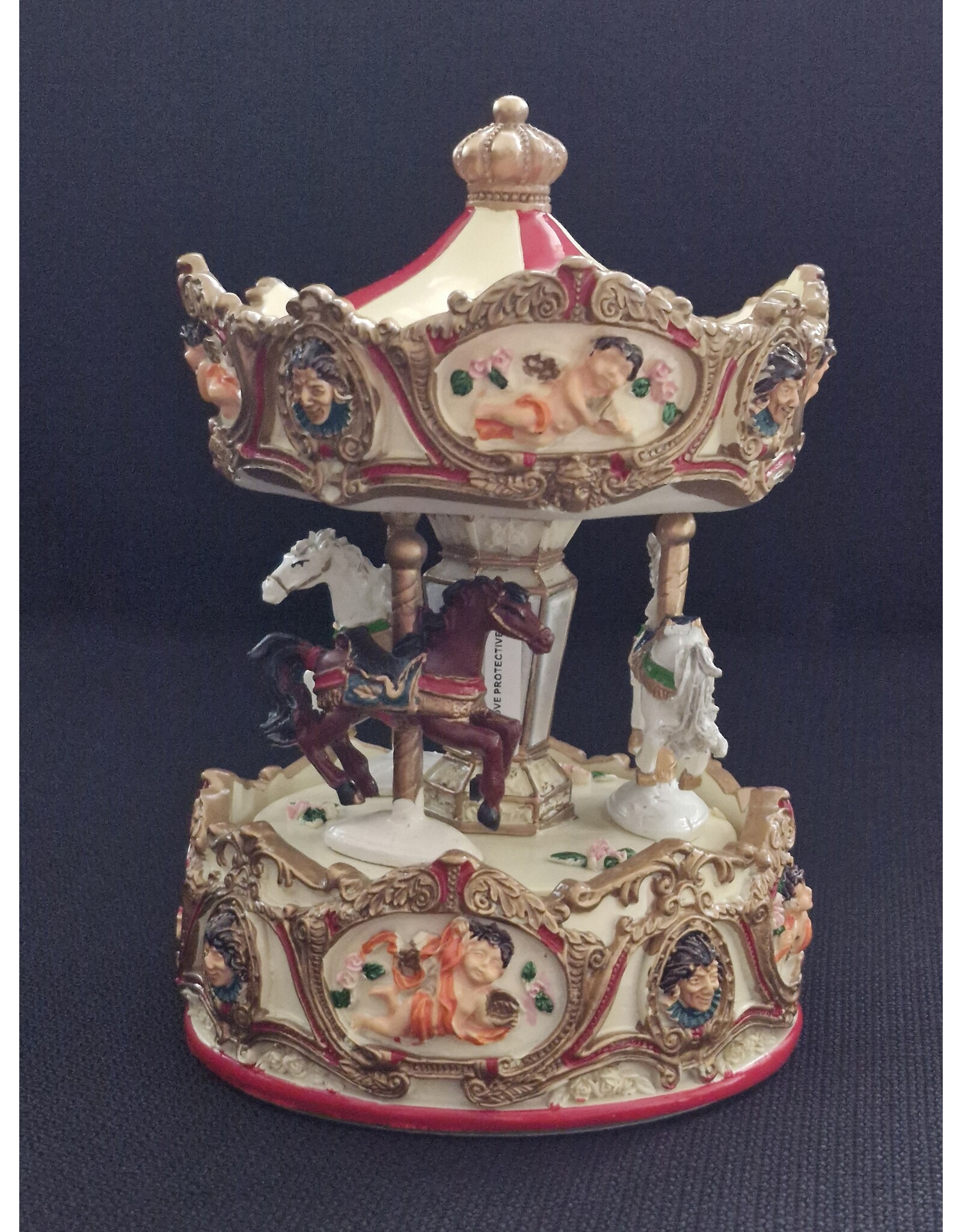 Trukado Giftware & Lifestyle - Muziekdoos Vintage Carrousel
