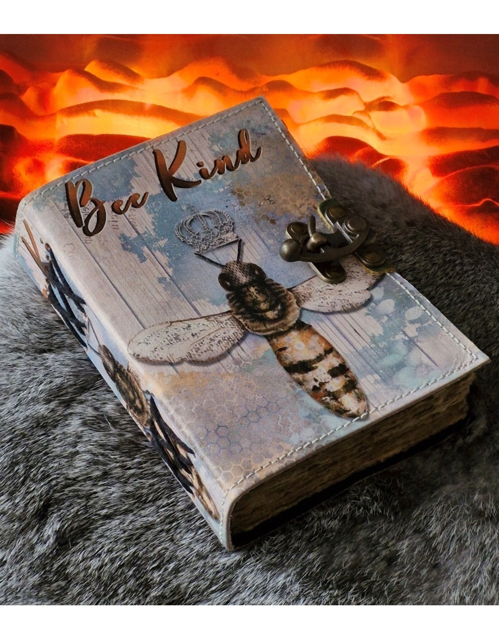 AWG Miscellaneous - Leather  Deckle-edge Notebook 'Bee Kind' 18x13cm